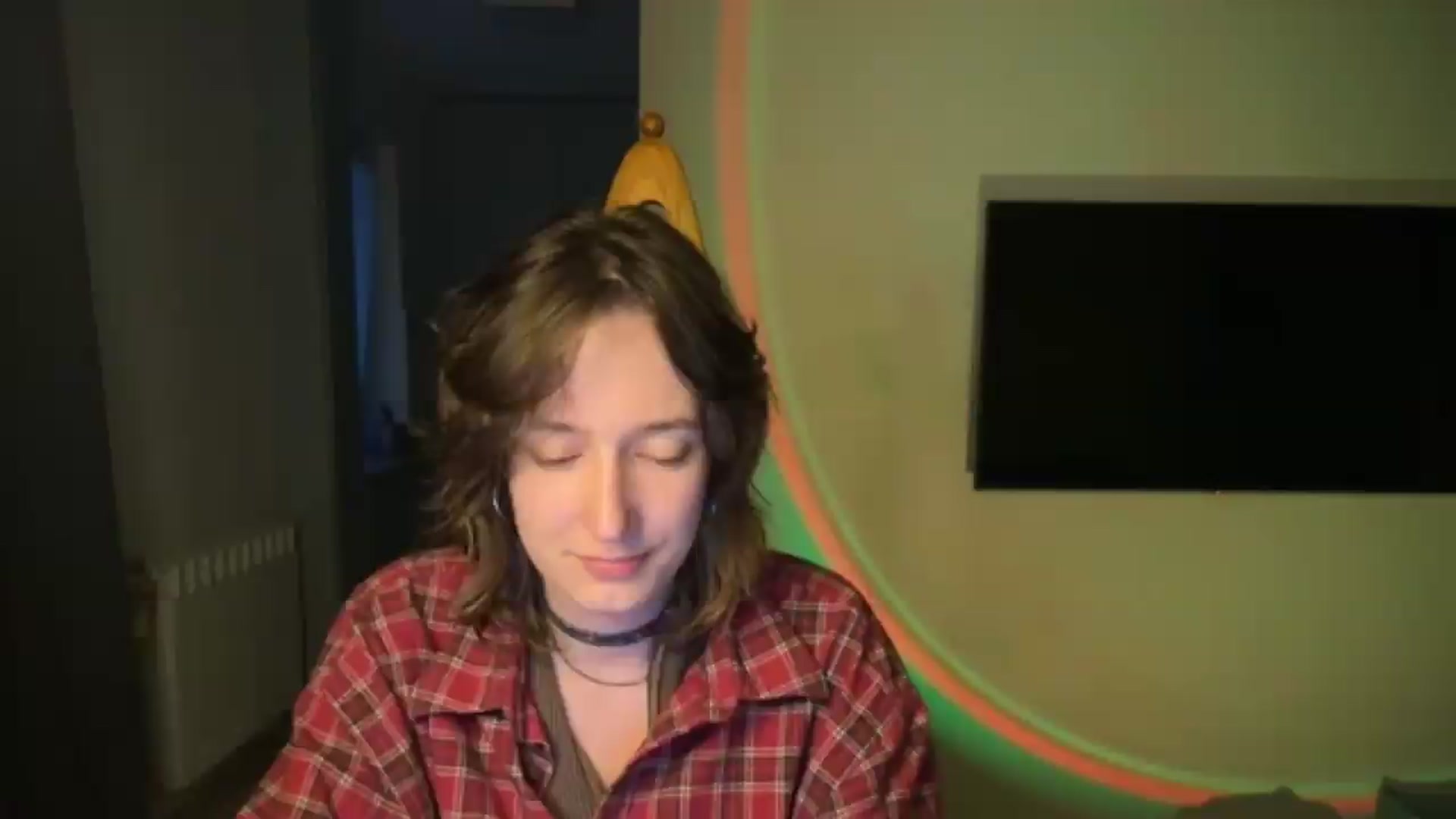 Gallery image thumbnail from LoooneyTunes's myfreecams stream on, 05/26/2026, 01:41 image 13 of 20