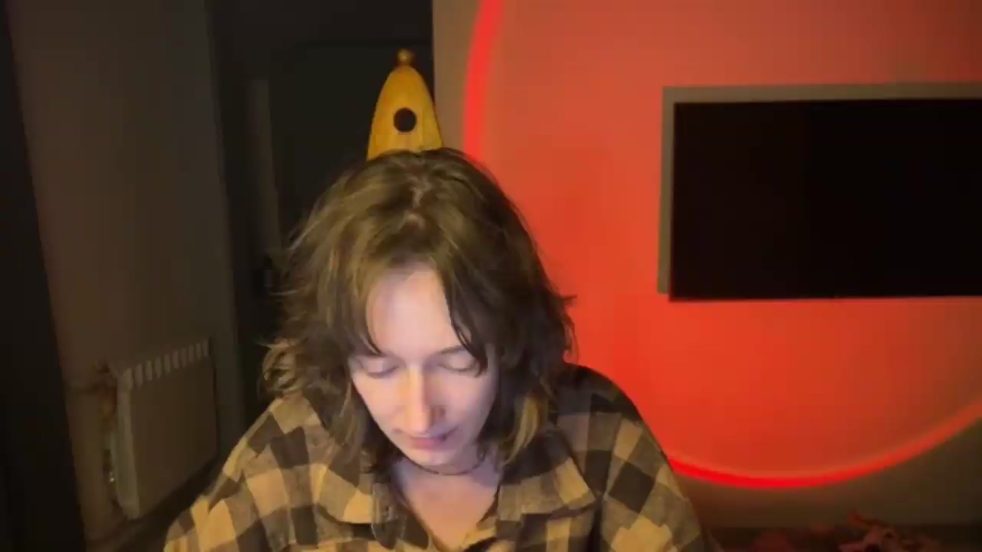 Gallery image thumbnail from LoooneyTunes's myfreecams stream on, 05/29/2026, 01:11 image 19 of 20