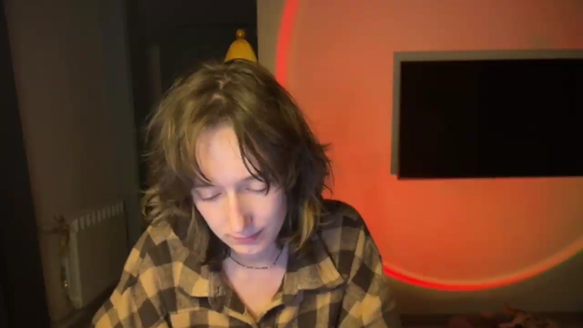 Gallery image thumbnail from LoooneyTunes's myfreecams stream on, 05/29/2026, 01:11 image 5 of 20