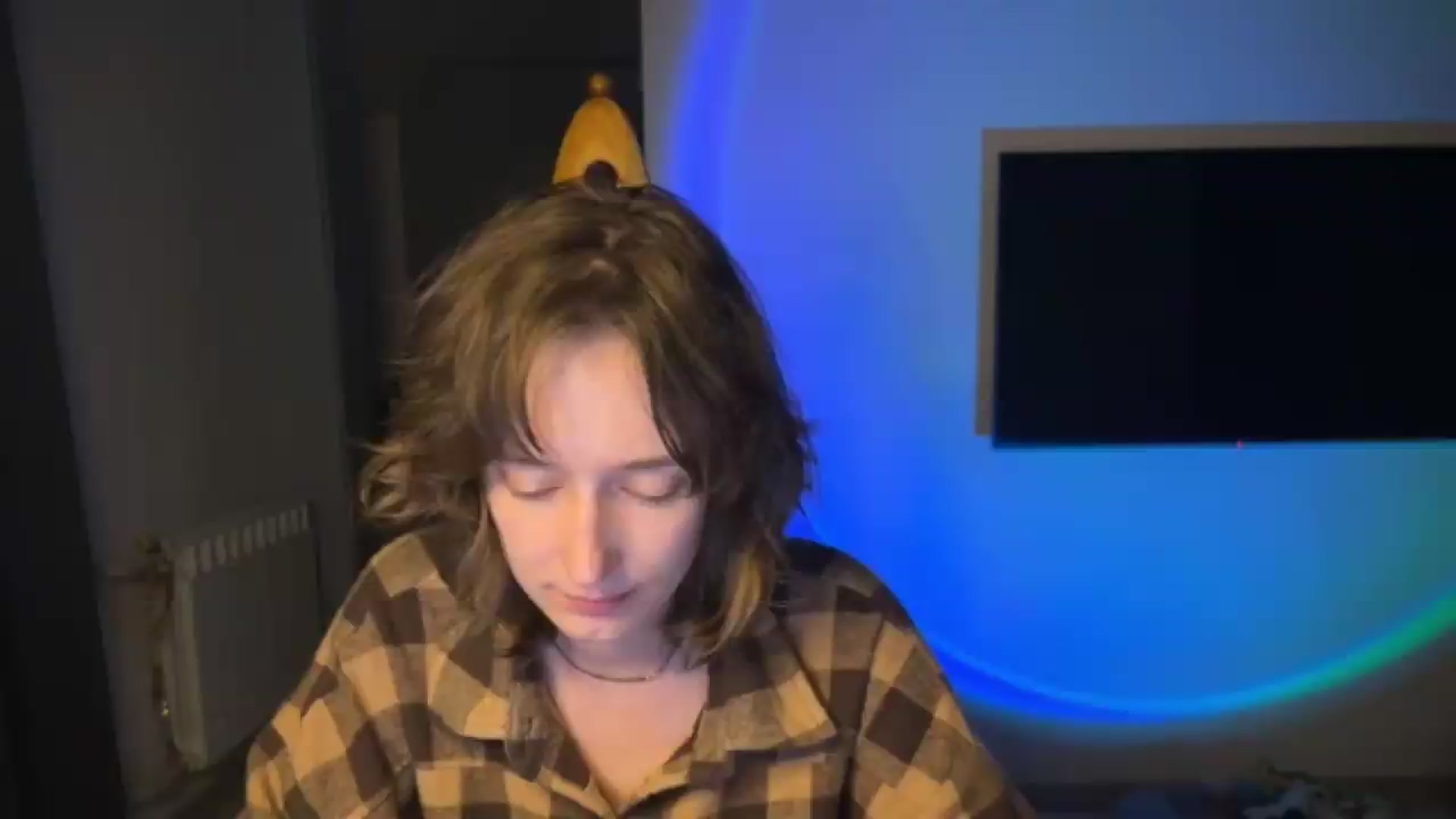 Gallery image thumbnail from LoooneyTunes's myfreecams stream on, 05/29/2026, 01:11 image 17 of 20