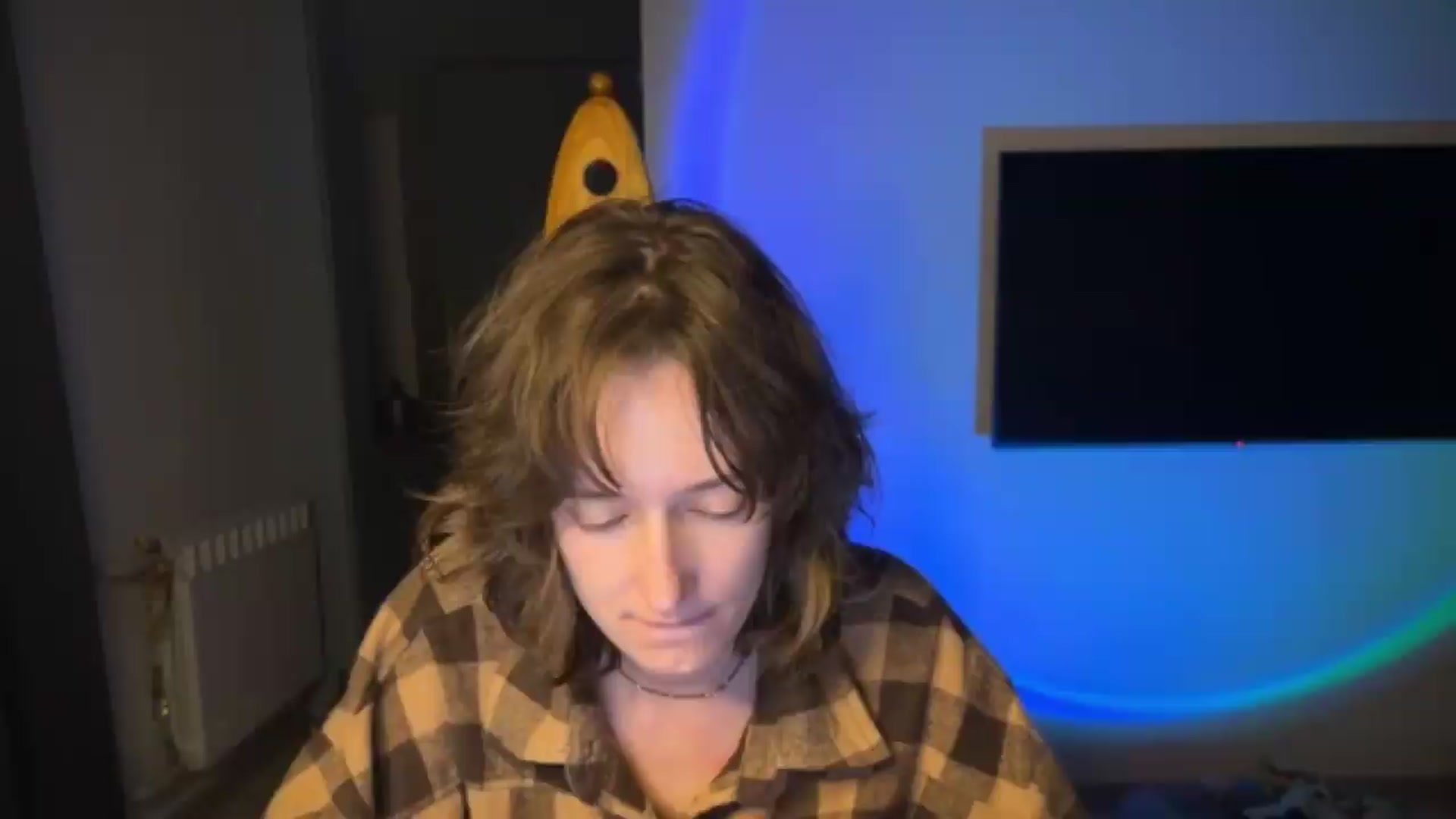 Gallery image thumbnail from LoooneyTunes's myfreecams stream on, 05/29/2026, 01:11 image 3 of 20