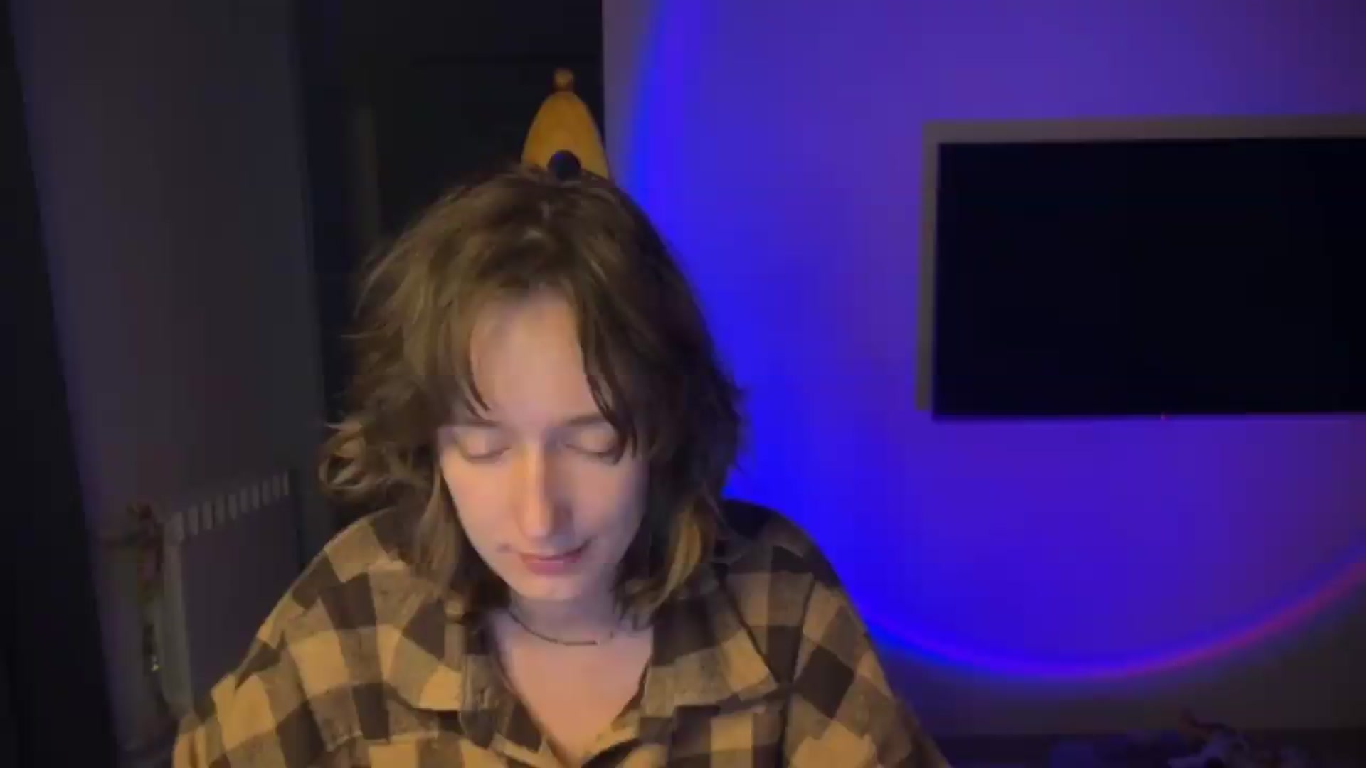 Gallery image thumbnail from LoooneyTunes's myfreecams stream on, 05/29/2026, 01:11 image 16 of 20