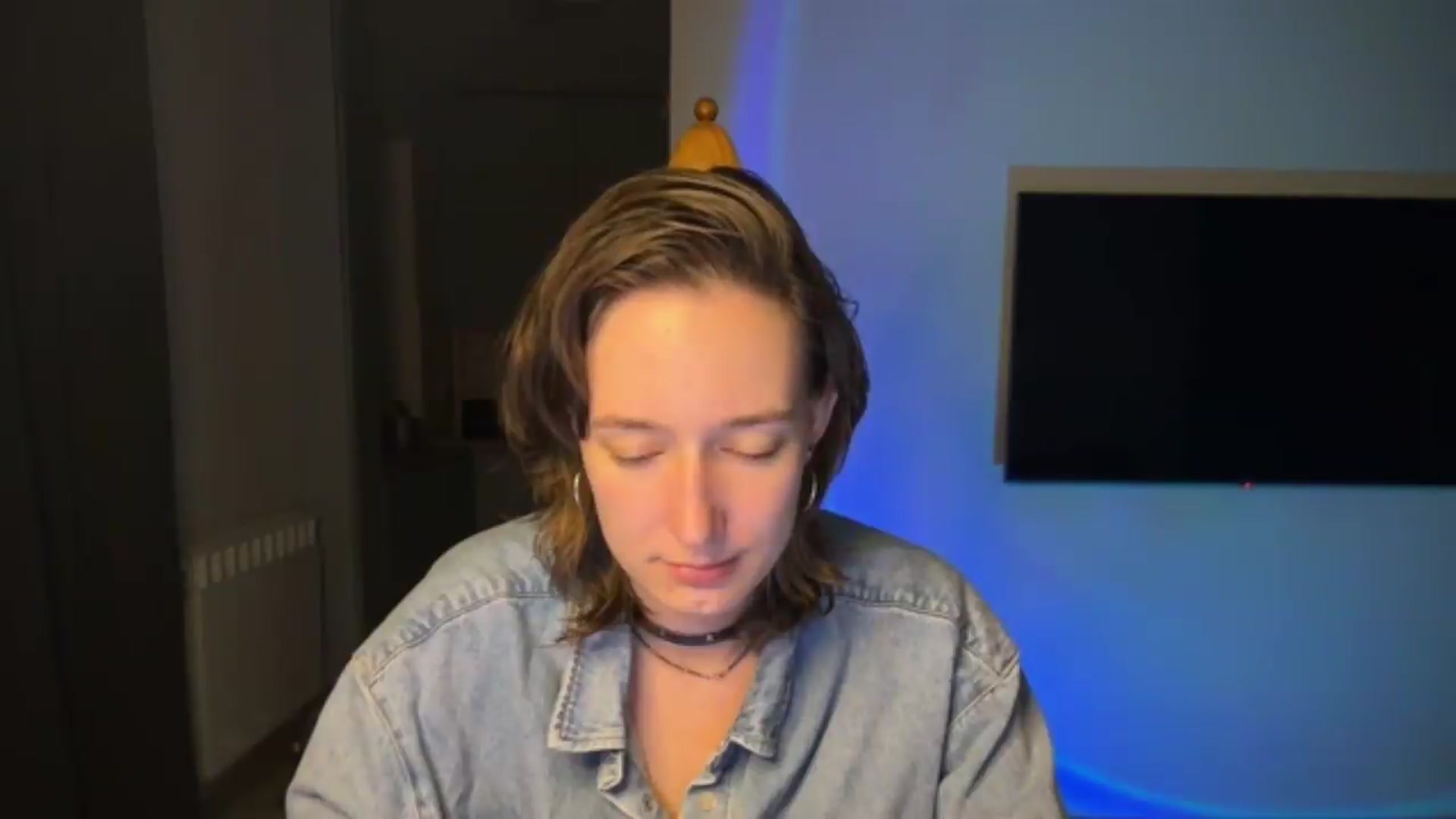 Gallery image thumbnail from LoooneyTunes's myfreecams stream on, 06/03/2026, 23:46 image 13 of 20