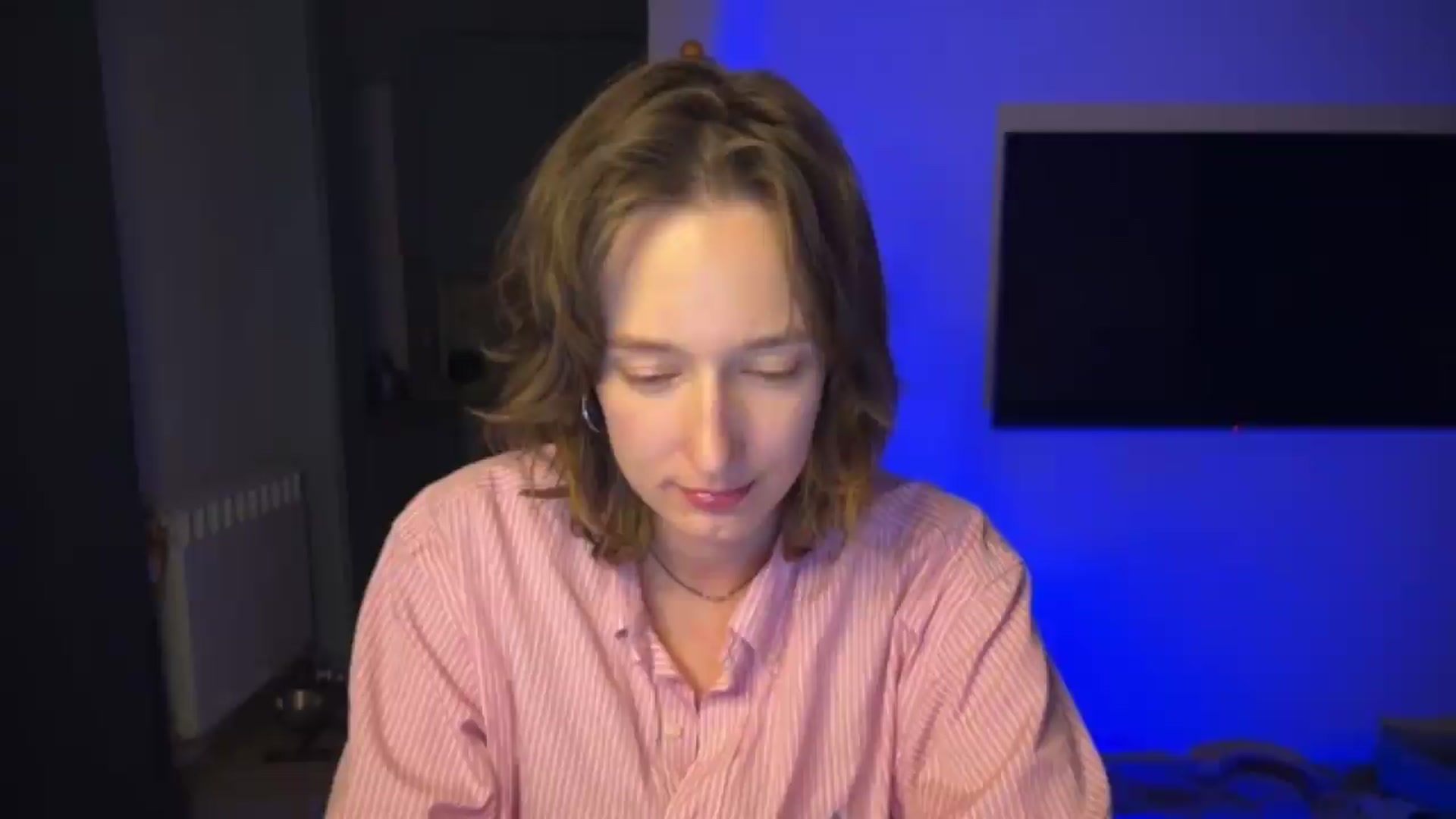 Gallery image thumbnail from LoooneyTunes's myfreecams stream on, 06/06/2026, 24:30 image 20 of 20