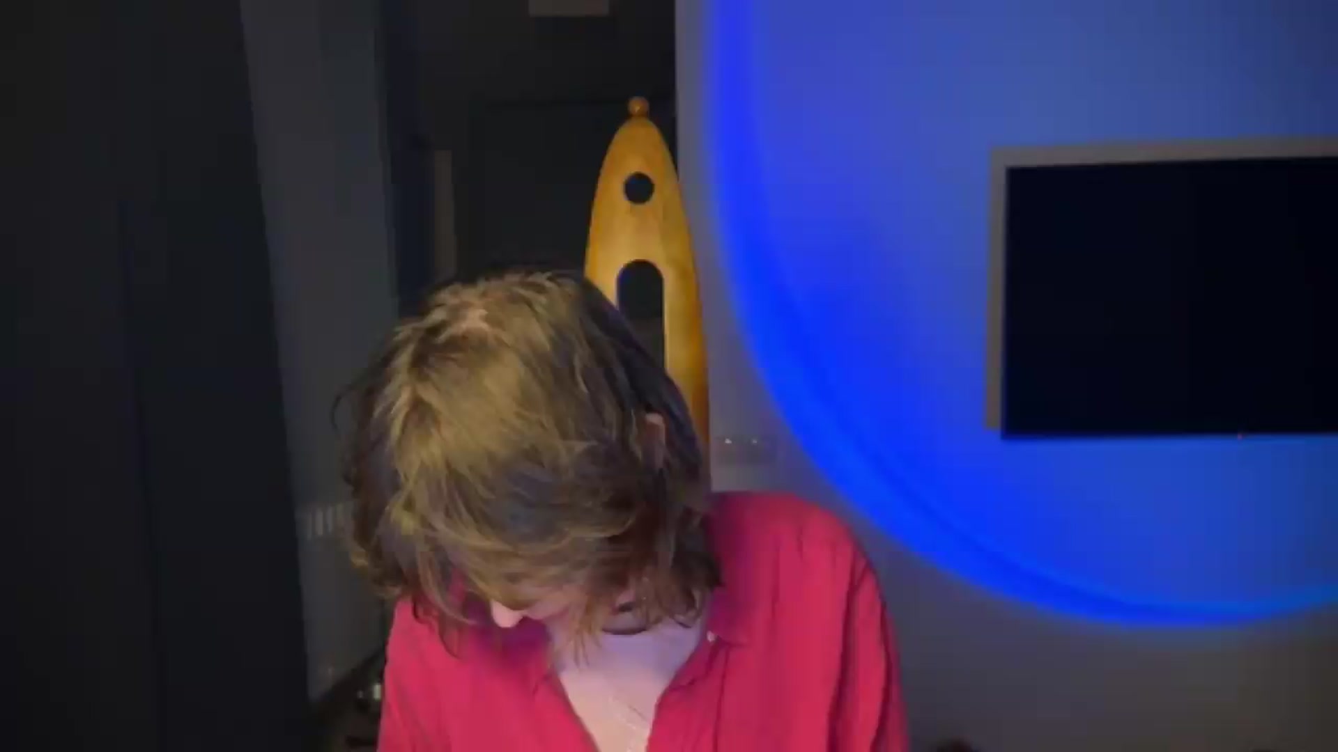 Gallery image thumbnail from LoooneyTunes's myfreecams stream on, 06/09/2026, 24:57 image 2 of 20
