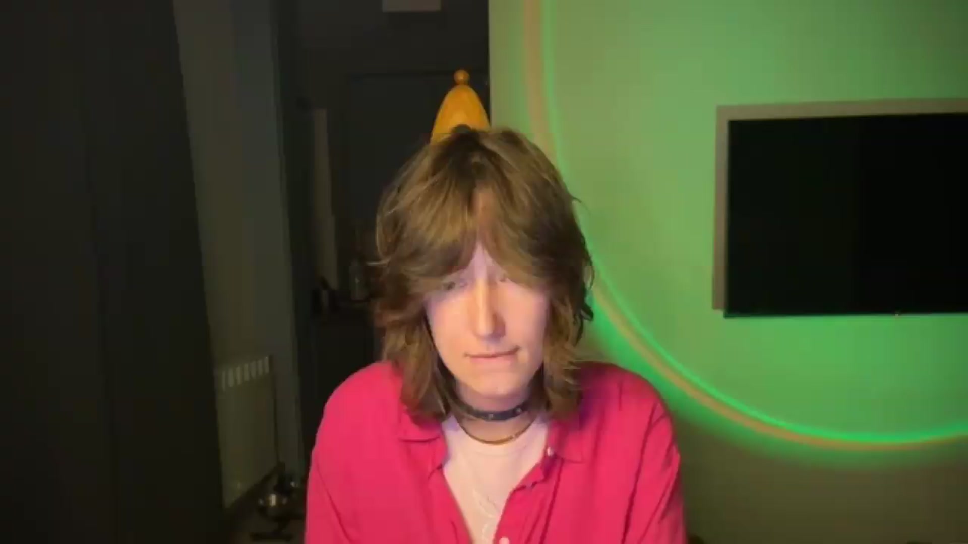 Gallery image thumbnail from LoooneyTunes's myfreecams stream on, 06/09/2026, 24:57 image 8 of 20