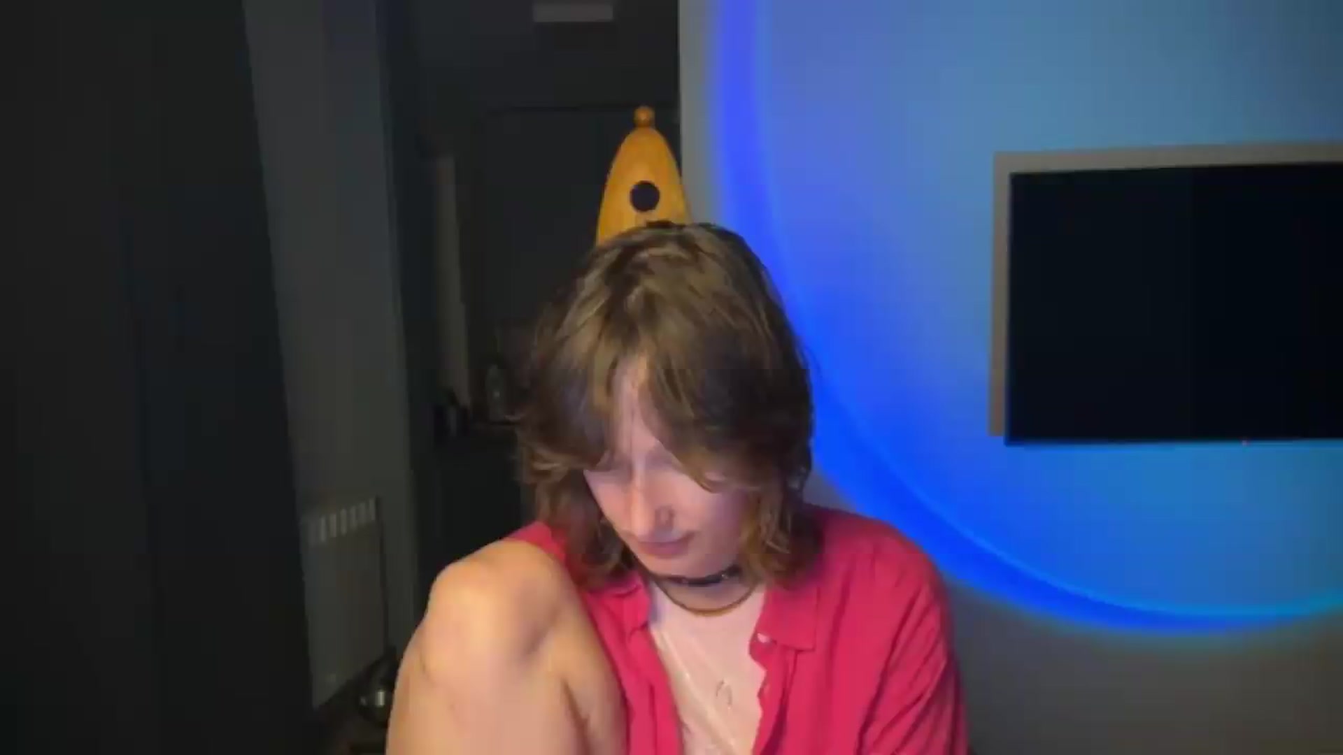 Gallery image thumbnail from LoooneyTunes's myfreecams stream on, 06/09/2026, 24:57 image 12 of 20