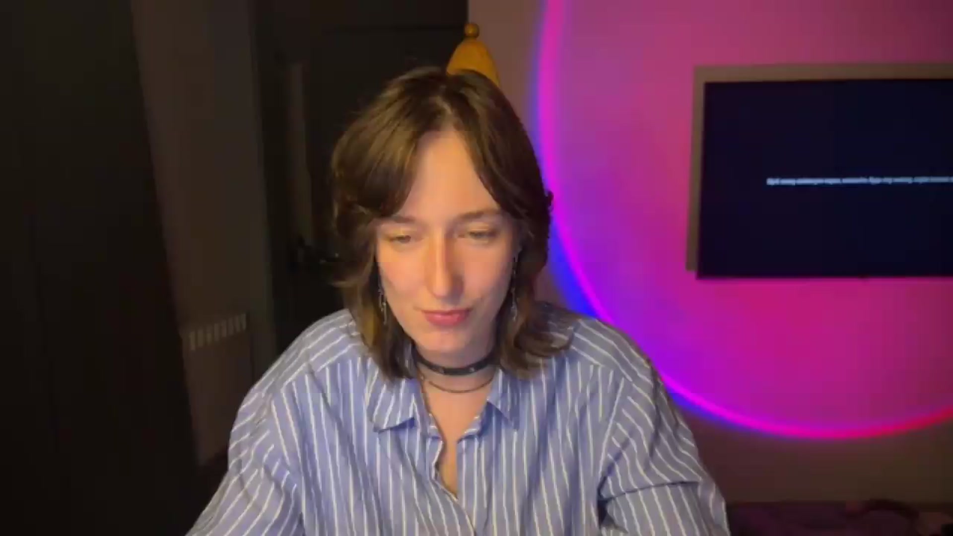 Gallery image thumbnail from LoooneyTunes's myfreecams stream on, 06/09/2026, 20:03 image 16 of 20