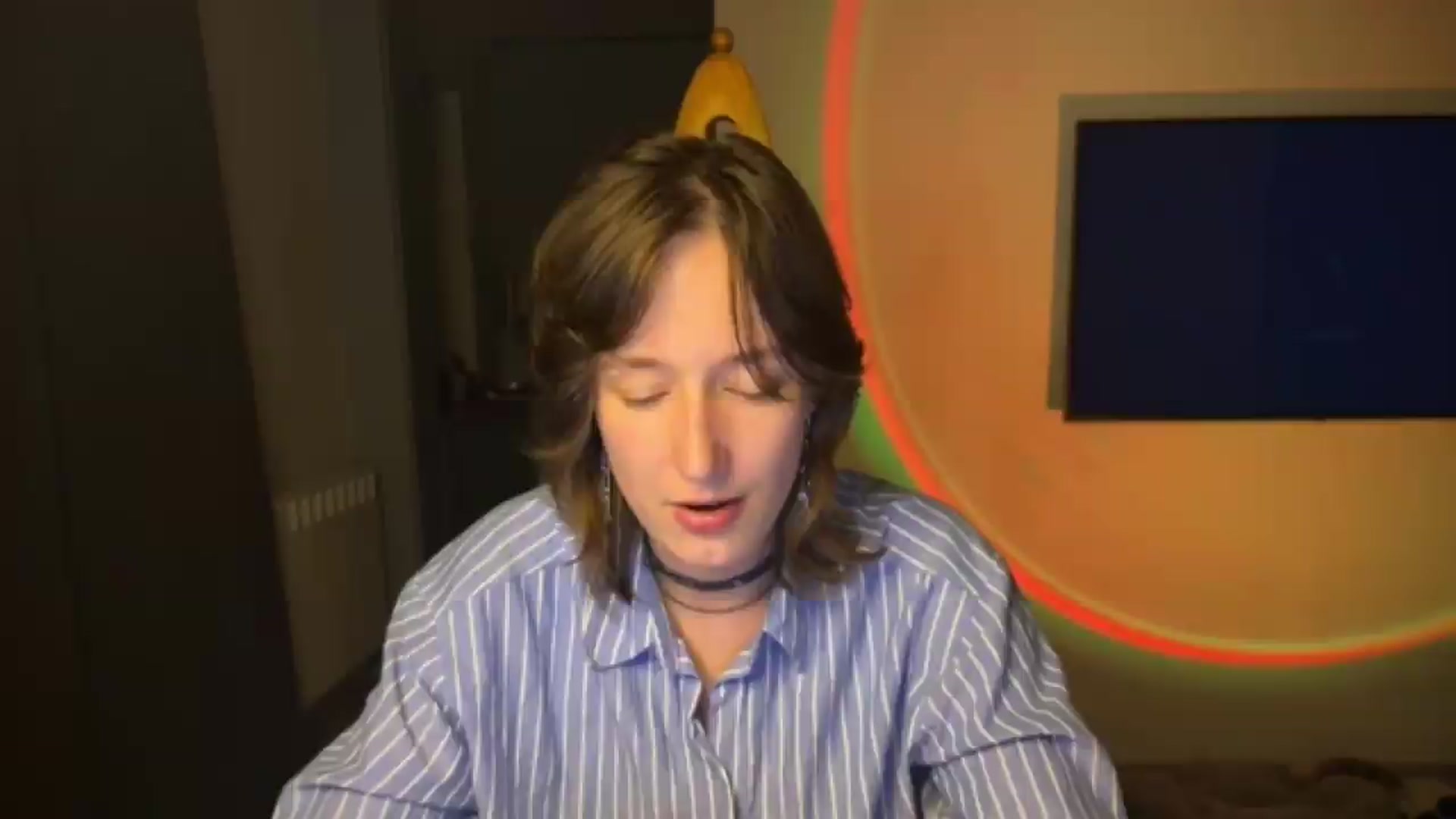 Gallery image thumbnail from LoooneyTunes's myfreecams stream on, 06/09/2026, 20:03 image 2 of 20