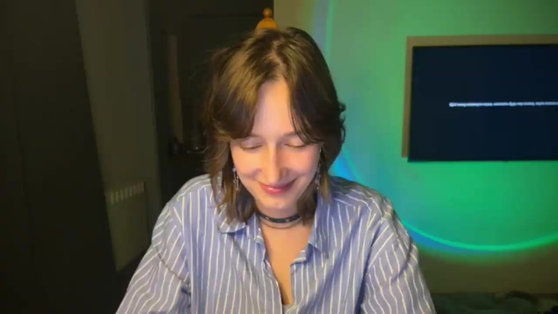 Gallery image thumbnail from LoooneyTunes's myfreecams stream on, 06/09/2026, 21:45 image 13 of 20