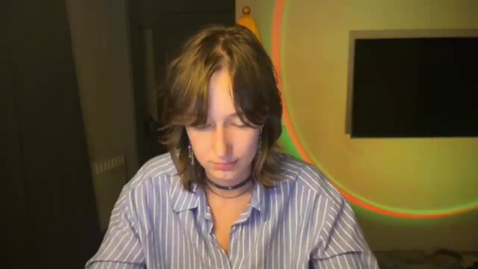 Gallery image thumbnail from LoooneyTunes's myfreecams stream on, 06/09/2026, 22:53 image 15 of 20