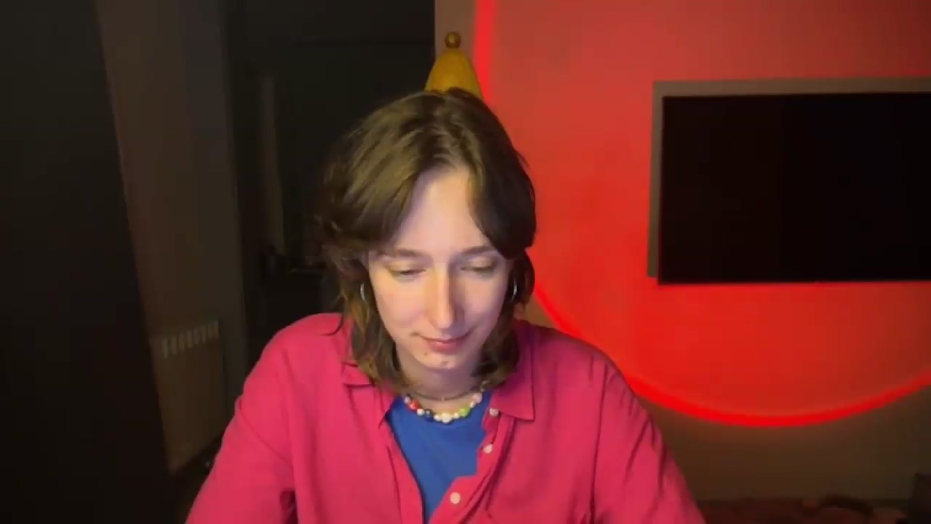 Gallery image thumbnail from LoooneyTunes's myfreecams stream on, 06/10/2026, 23:44 image 15 of 20