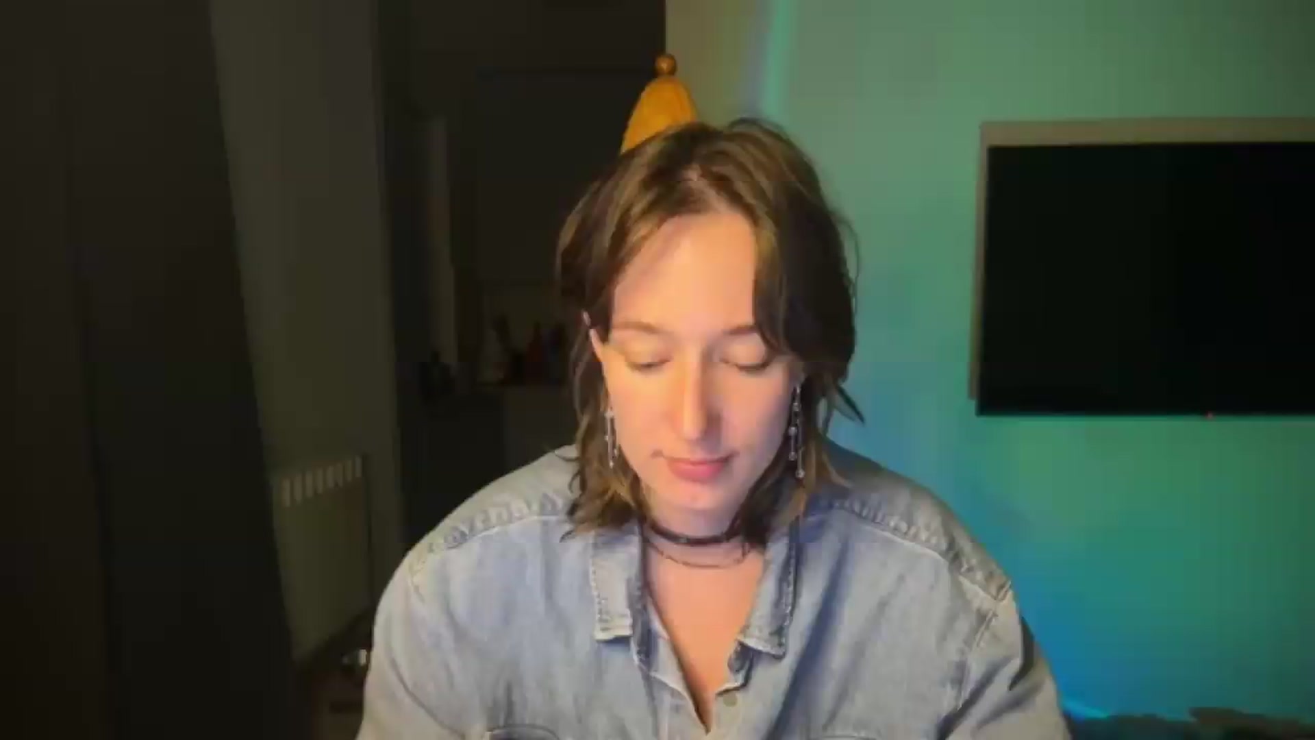 Gallery image thumbnail from LoooneyTunes's myfreecams stream on, 06/14/2026, 21:21 image 2 of 20