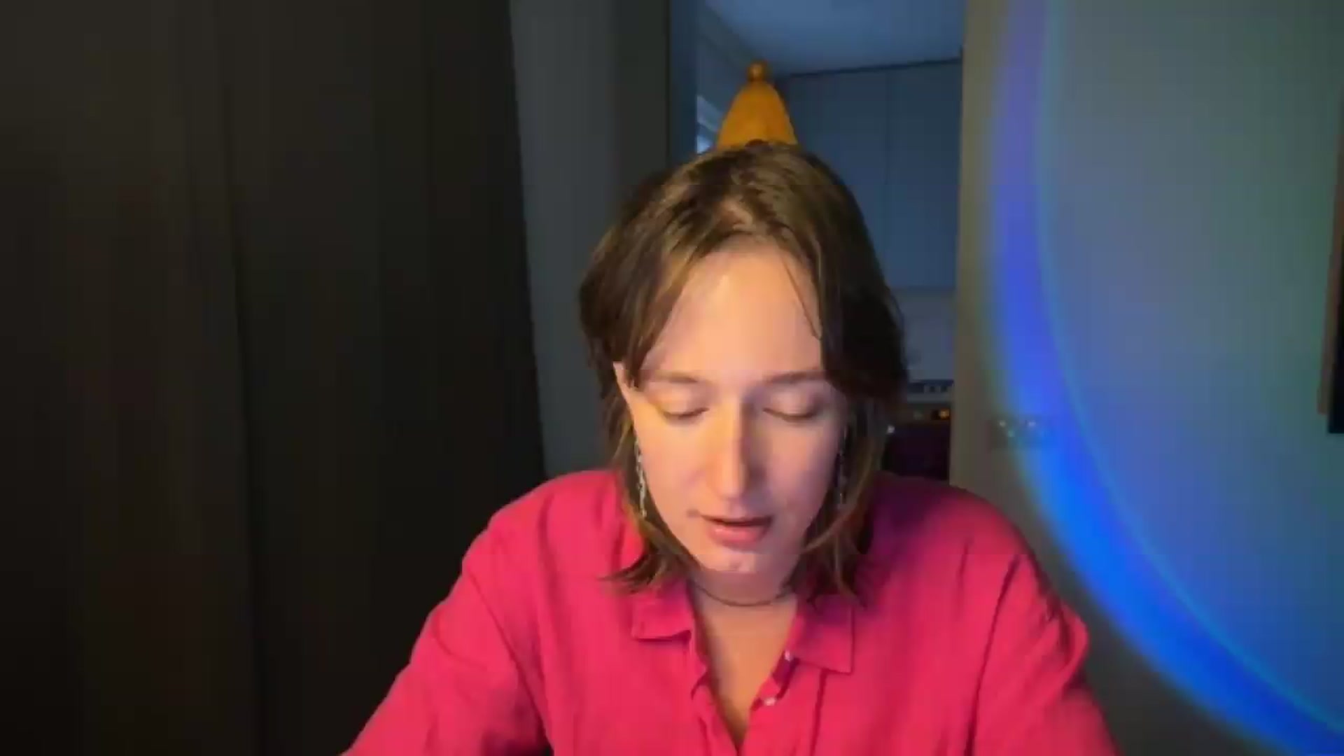 Gallery image thumbnail from LoooneyTunes's myfreecams stream on, 06/15/2026, 18:15 image 3 of 20