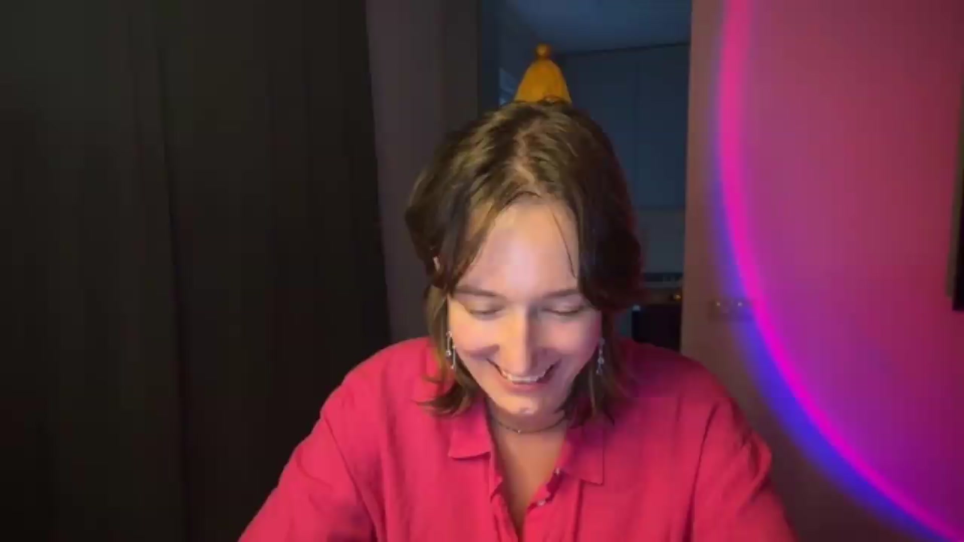 Gallery image thumbnail from LoooneyTunes's myfreecams stream on, 06/15/2026, 18:15 image 14 of 20