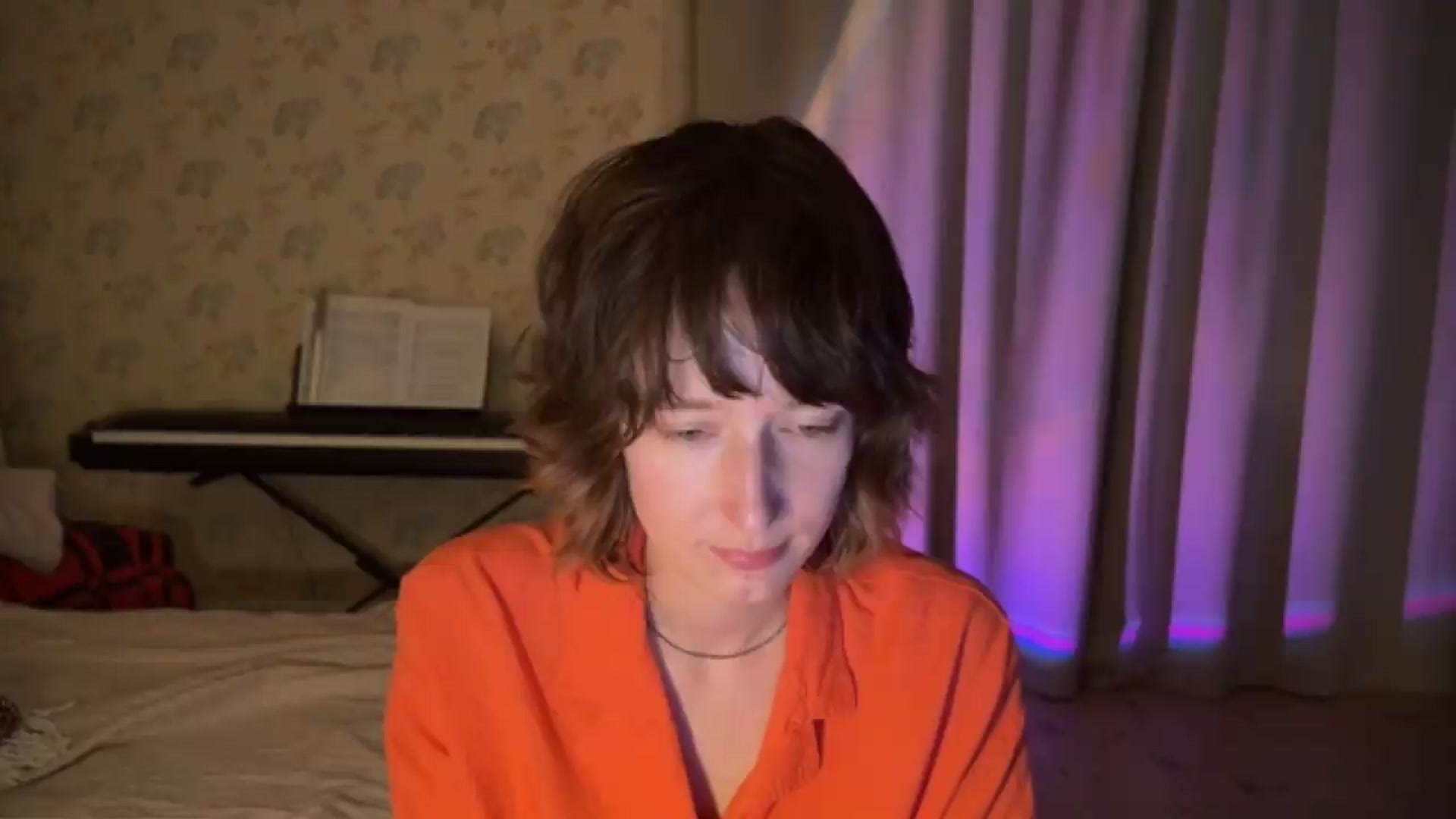 Gallery image thumbnail from LoooneyTunes's myfreecams stream on, 06/20/2026, 24:59 image 16 of 20