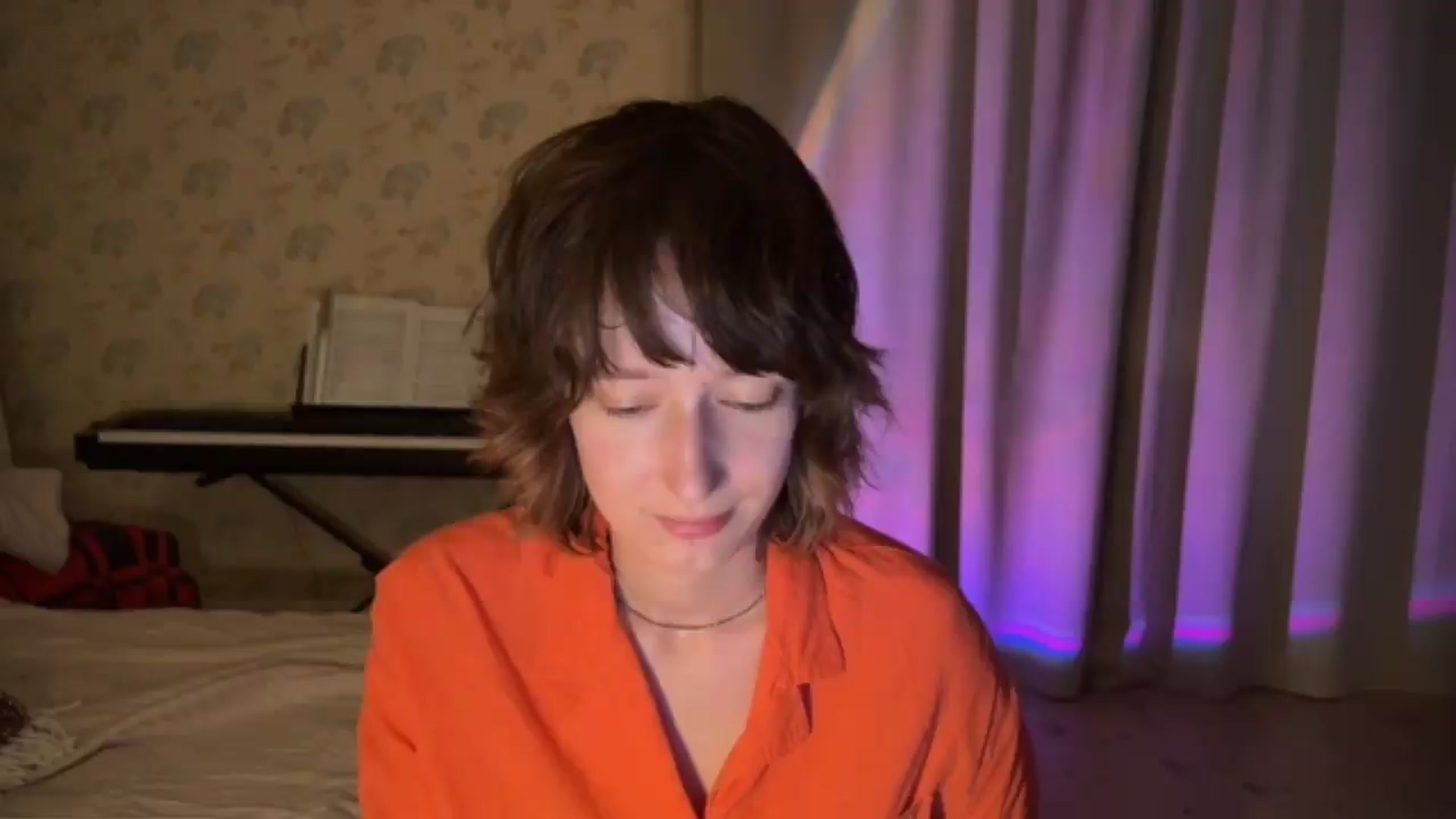 Gallery image thumbnail from LoooneyTunes's myfreecams stream on, 06/20/2026, 24:59 image 18 of 20
