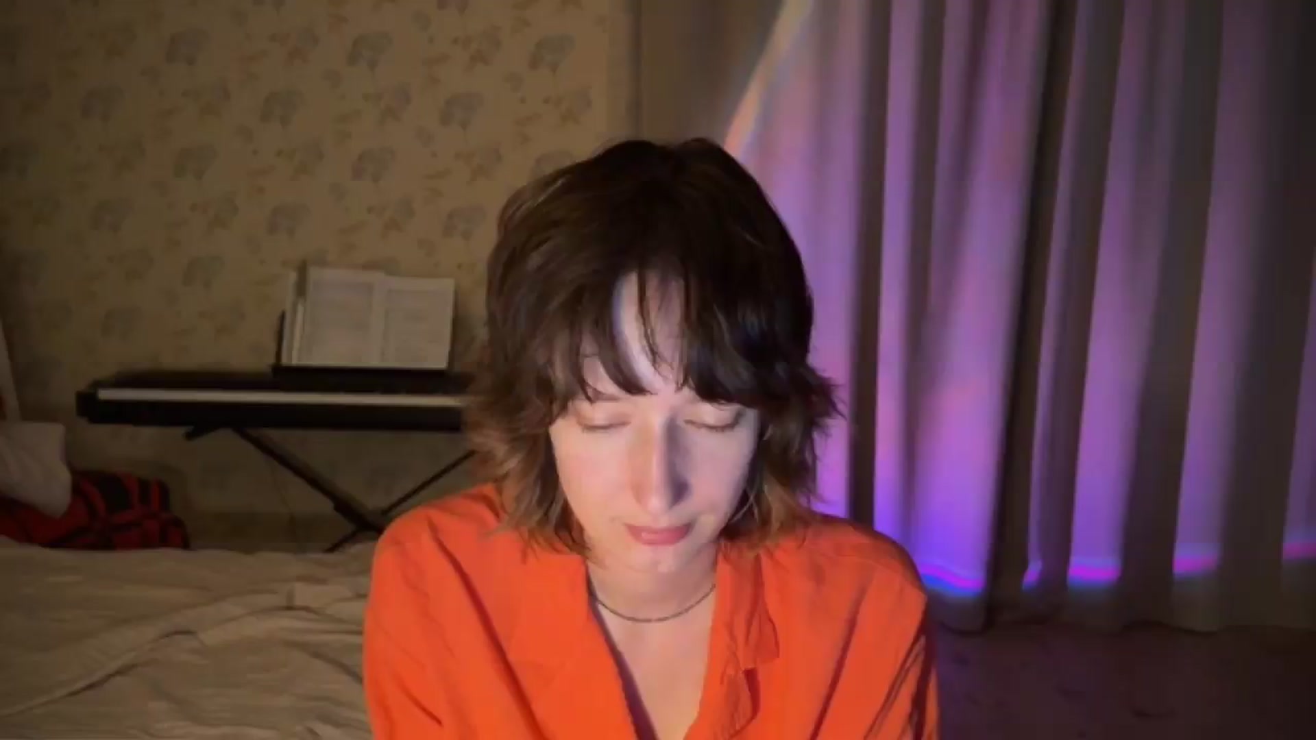 Gallery image thumbnail from LoooneyTunes's myfreecams stream on, 06/20/2026, 01:43 image 9 of 20
