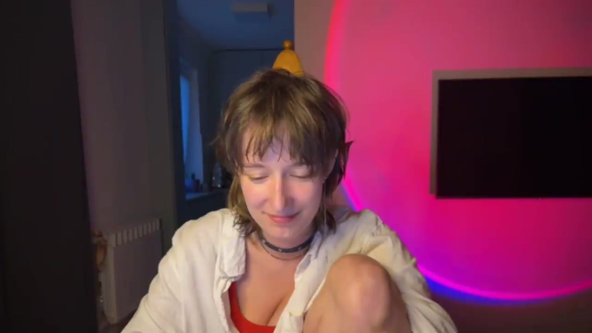 Gallery image thumbnail from LoooneyTunes's myfreecams stream on, 06/22/2026, 18:25 image 12 of 20