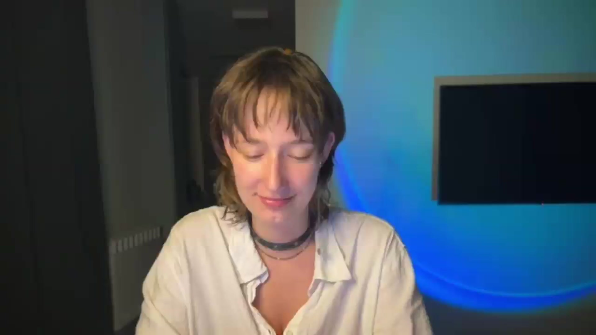 Gallery image thumbnail from LoooneyTunes's myfreecams stream on, 06/22/2026, 21:45 image 9 of 20