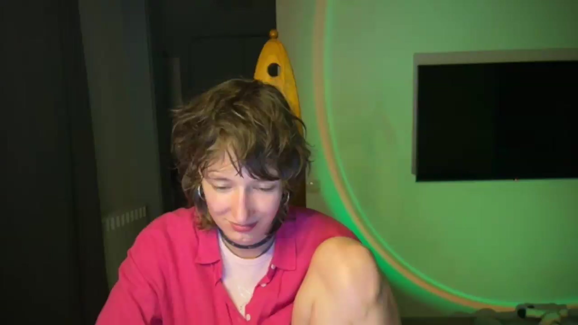 Gallery image thumbnail from LoooneyTunes's myfreecams stream on, 06/25/2026, 23:36 image 17 of 20