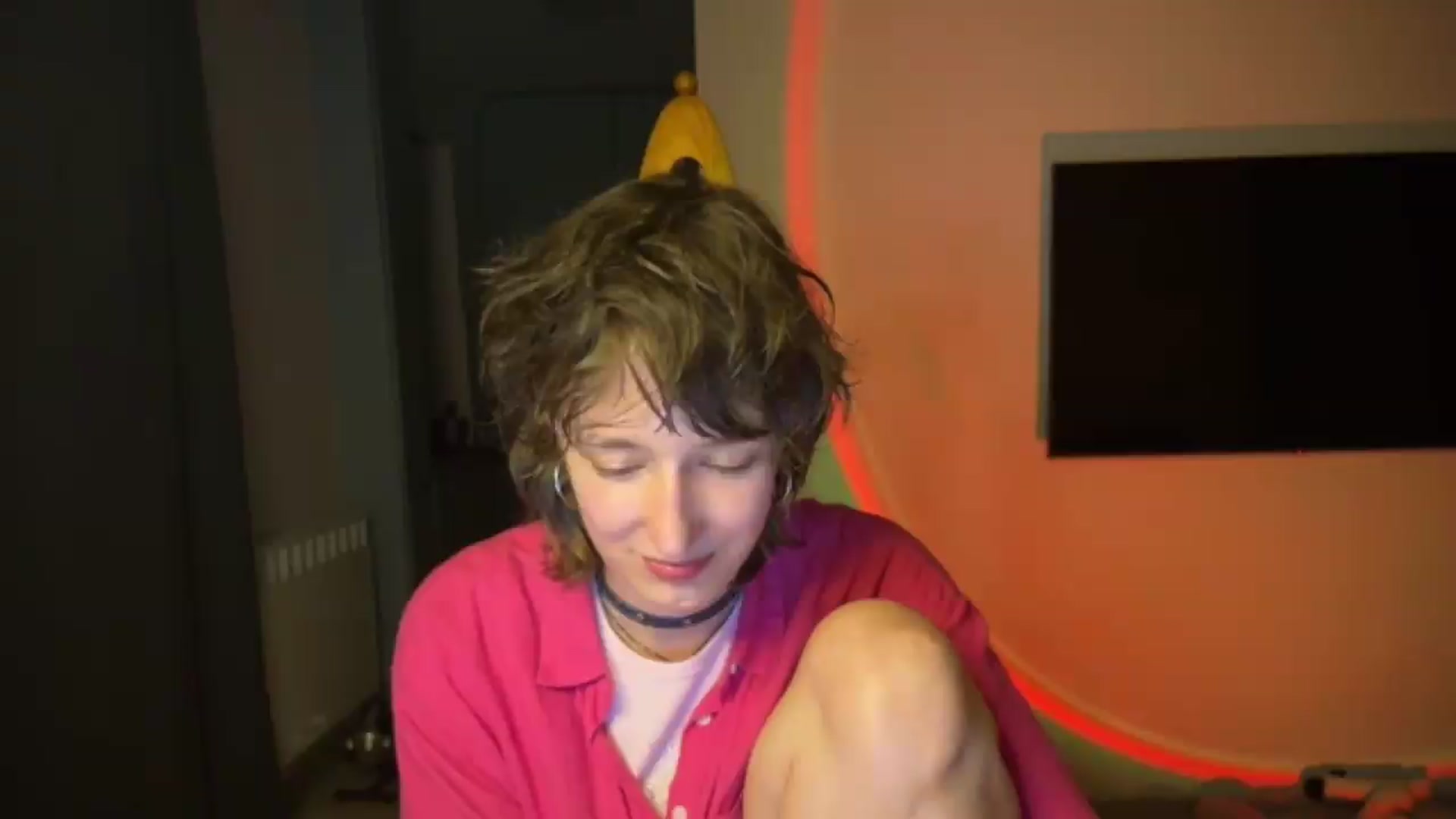 Gallery image thumbnail from LoooneyTunes's myfreecams stream on, 06/25/2026, 23:36 image 5 of 20