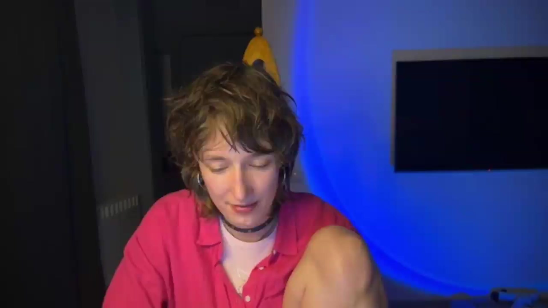 Gallery image thumbnail from LoooneyTunes's myfreecams stream on, 06/25/2026, 23:36 image 4 of 20