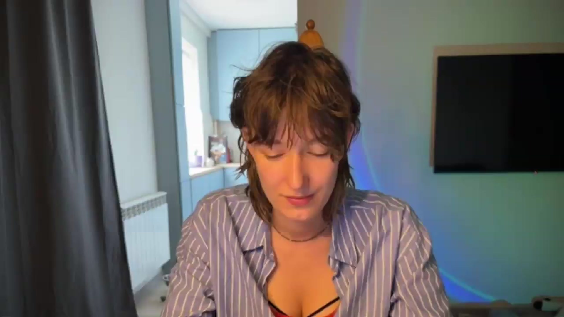 Gallery image thumbnail from LoooneyTunes's myfreecams stream on, 06/27/2026, 12:00 image 19 of 20