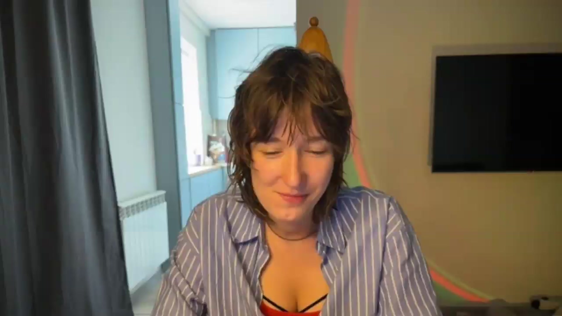 Gallery image thumbnail from LoooneyTunes's myfreecams stream on, 06/27/2026, 12:00 image 11 of 20