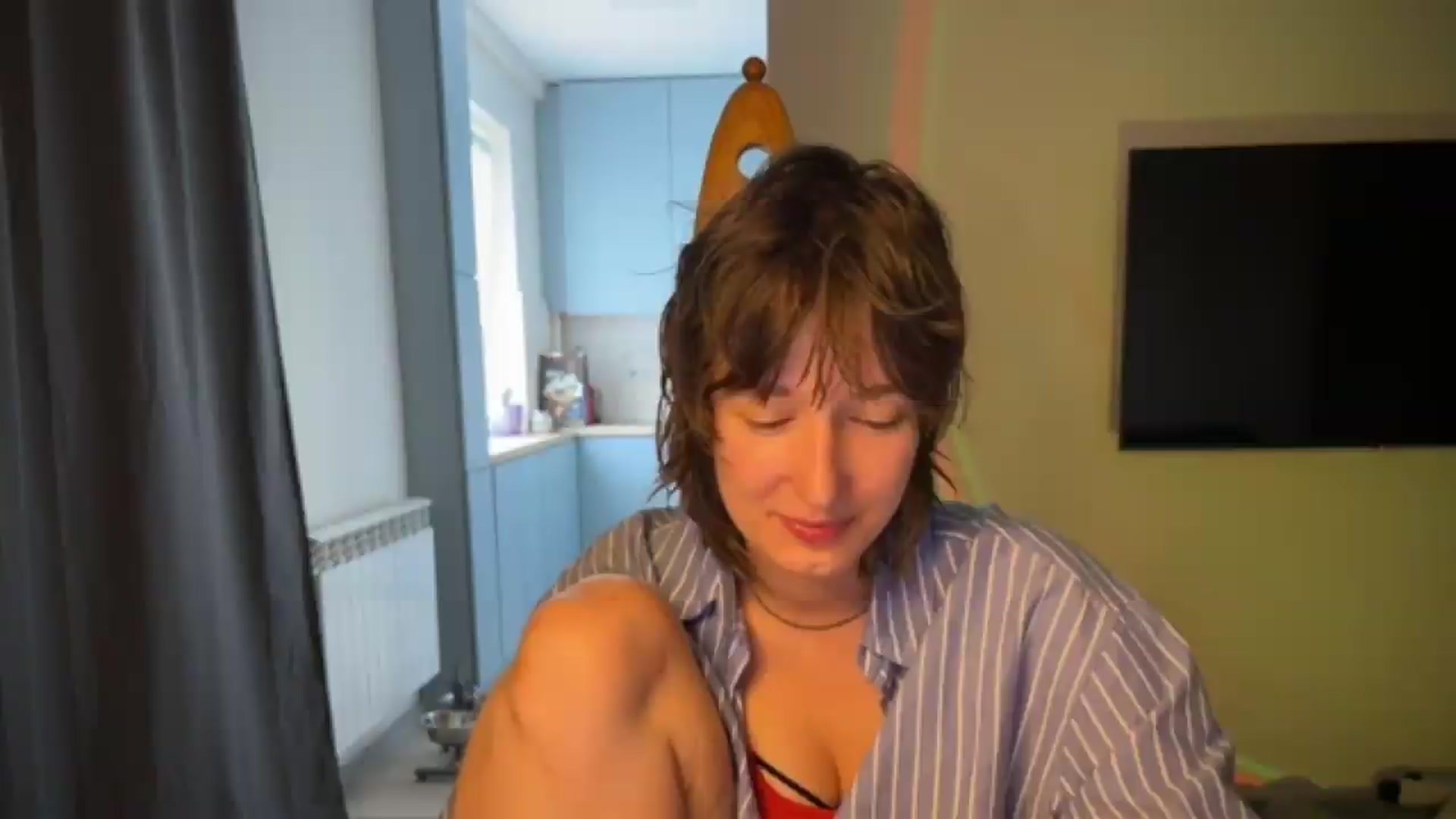Gallery image thumbnail from LoooneyTunes's myfreecams stream on, 06/27/2026, 12:00 image 13 of 20