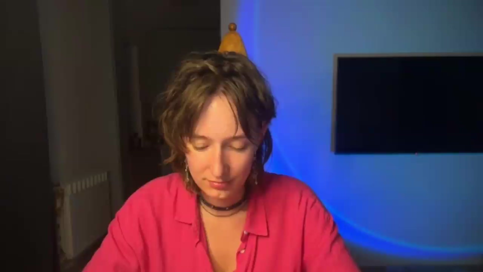 Gallery image thumbnail from LoooneyTunes's myfreecams stream on, 06/28/2026, 23:19 image 8 of 20