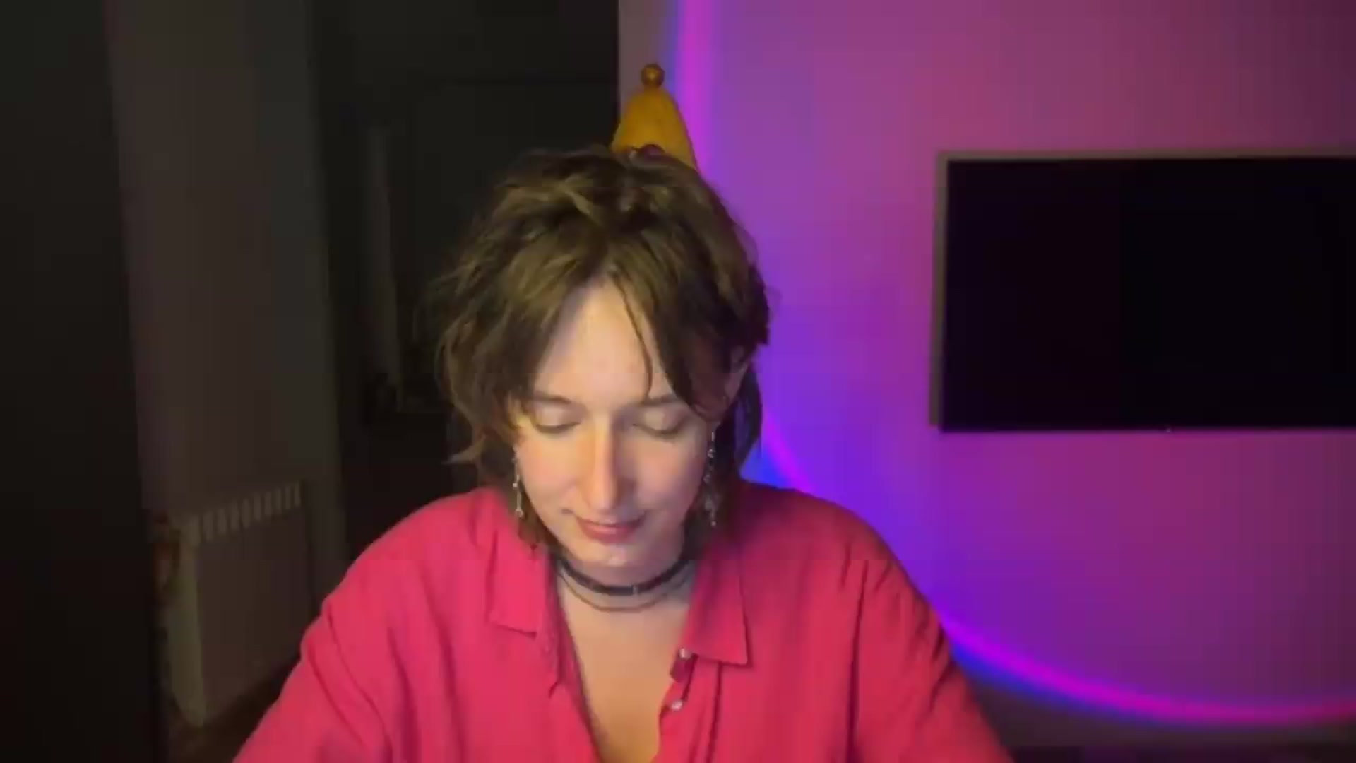 Gallery image thumbnail from LoooneyTunes's myfreecams stream on, 06/28/2026, 23:19 image 12 of 20