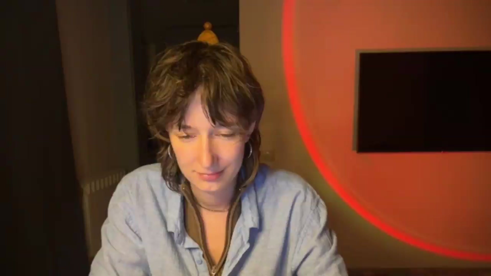 Gallery image thumbnail from LoooneyTunes's myfreecams stream on, 06/29/2026, 23:19 image 16 of 20