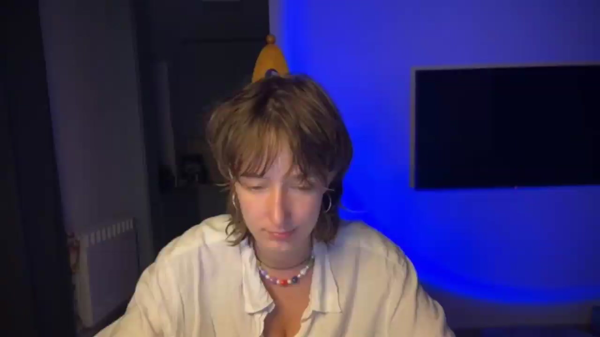 Gallery image thumbnail from LoooneyTunes's myfreecams stream on, 07/01/2026, 24:00 image 18 of 20