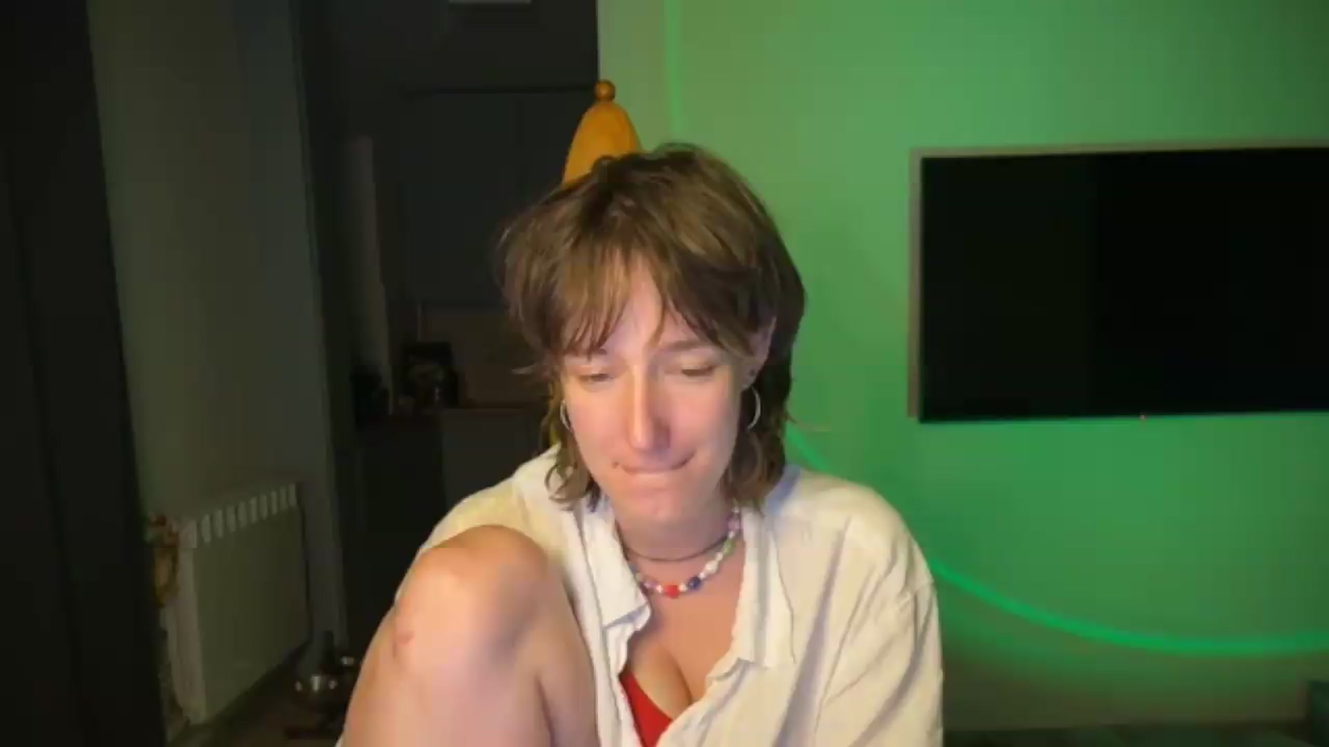 Gallery image thumbnail from LoooneyTunes's myfreecams stream on, 07/01/2026, 24:00 image 13 of 20