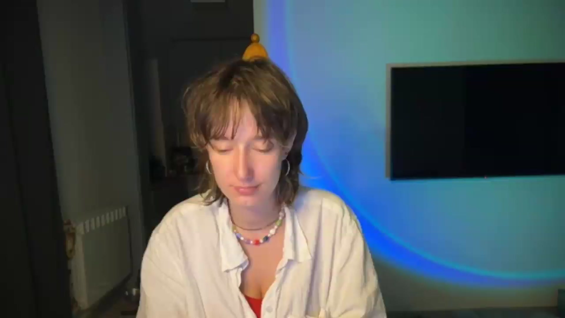 Gallery image thumbnail from LoooneyTunes's myfreecams stream on, 07/01/2026, 24:15 image 13 of 20