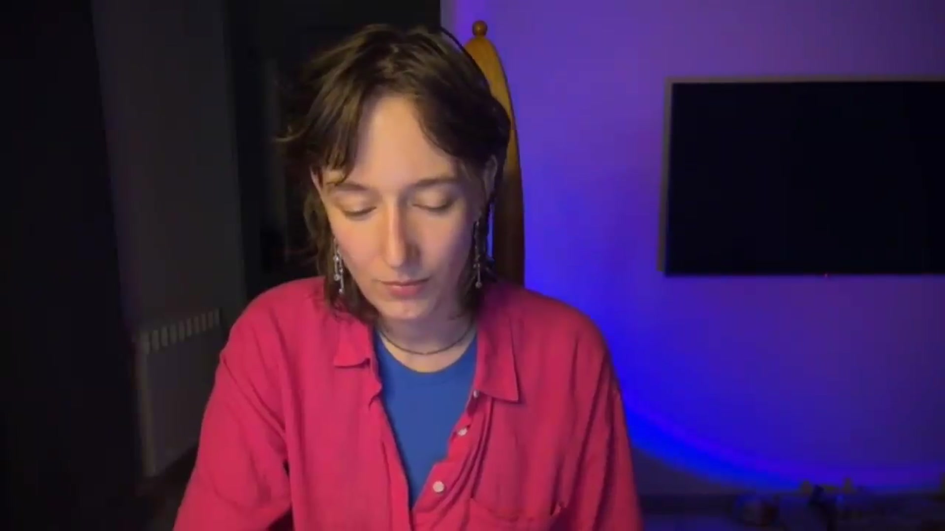 Gallery image thumbnail from LoooneyTunes's myfreecams stream on, 07/01/2026, 23:32 image 19 of 20