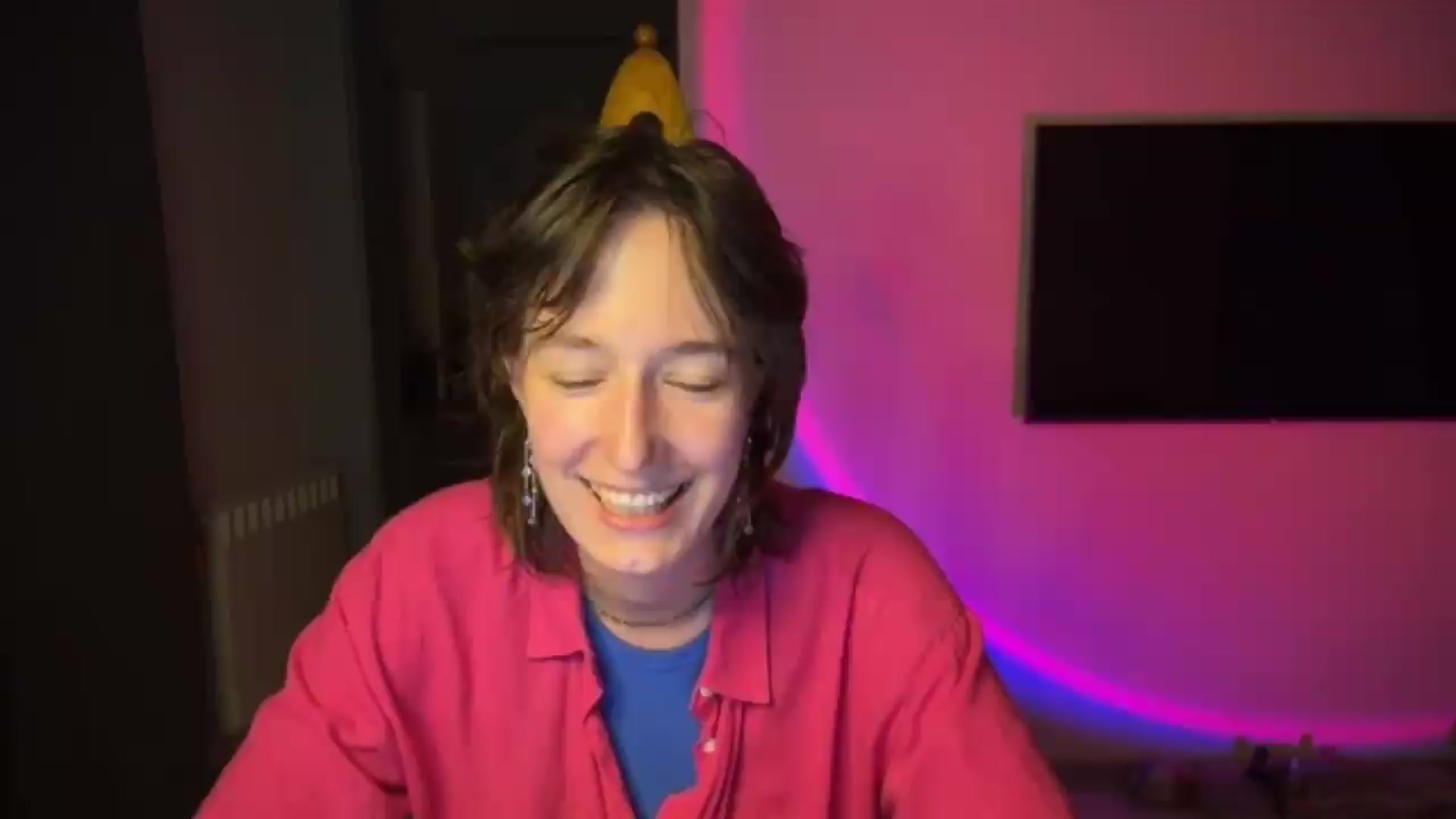 Gallery image thumbnail from LoooneyTunes's myfreecams stream on, 07/01/2026, 23:32 image 11 of 20