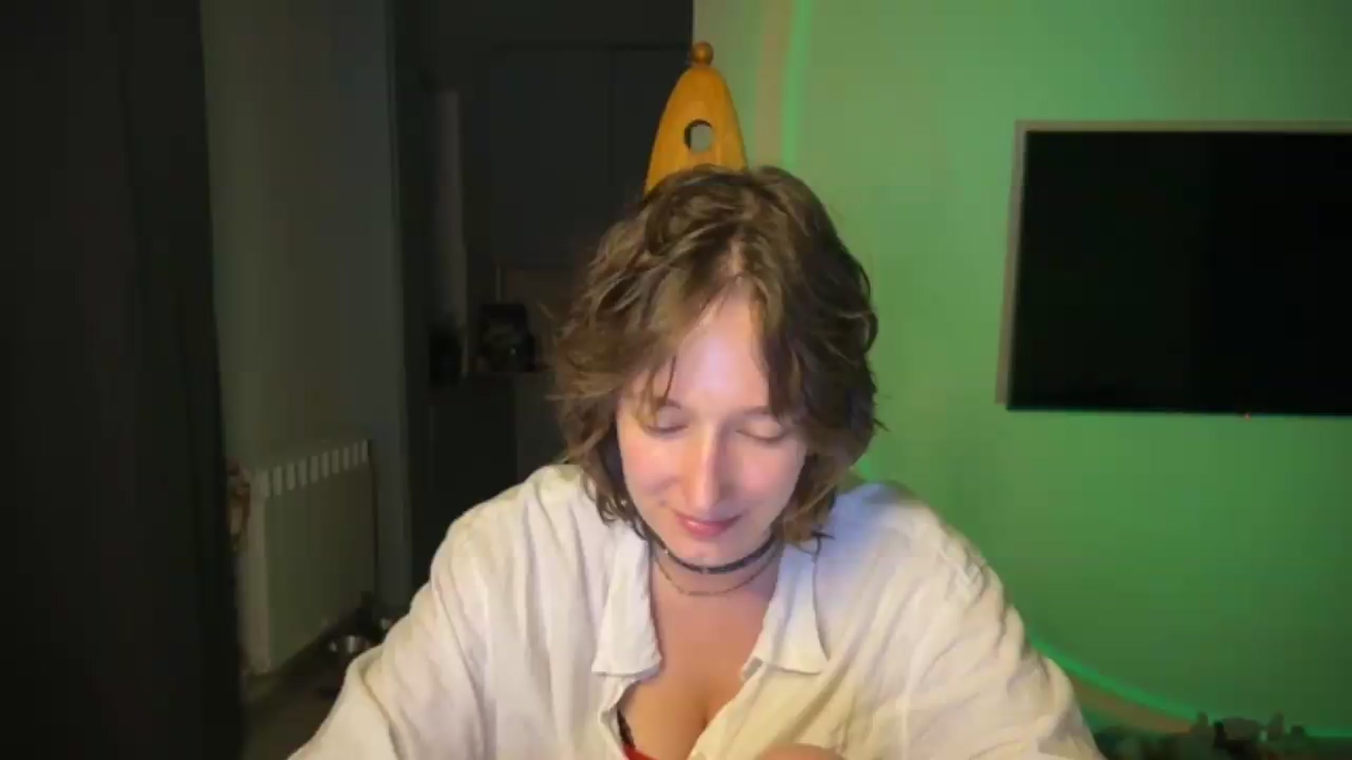 Gallery image thumbnail from LoooneyTunes's myfreecams stream on, 07/02/2026, 22:05 image 8 of 20