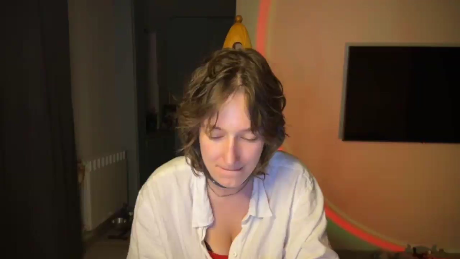 Gallery image thumbnail from LoooneyTunes's myfreecams stream on, 07/02/2026, 22:05 image 14 of 20