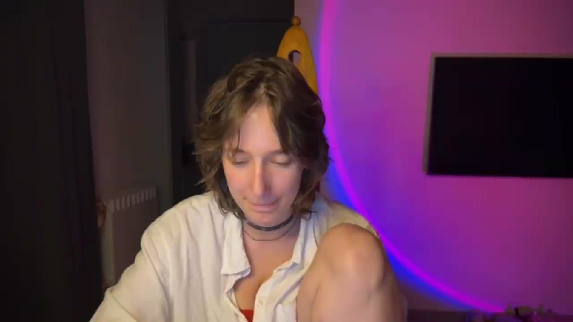 Gallery image thumbnail from LoooneyTunes's myfreecams stream on, 07/02/2026, 22:05 image 5 of 20