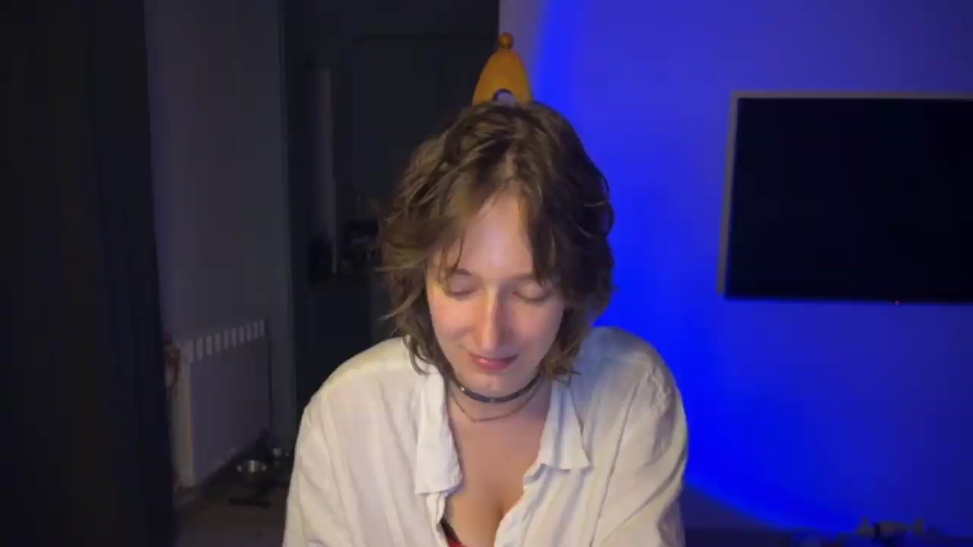 Gallery image thumbnail from LoooneyTunes's myfreecams stream on, 07/02/2026, 22:05 image 15 of 20