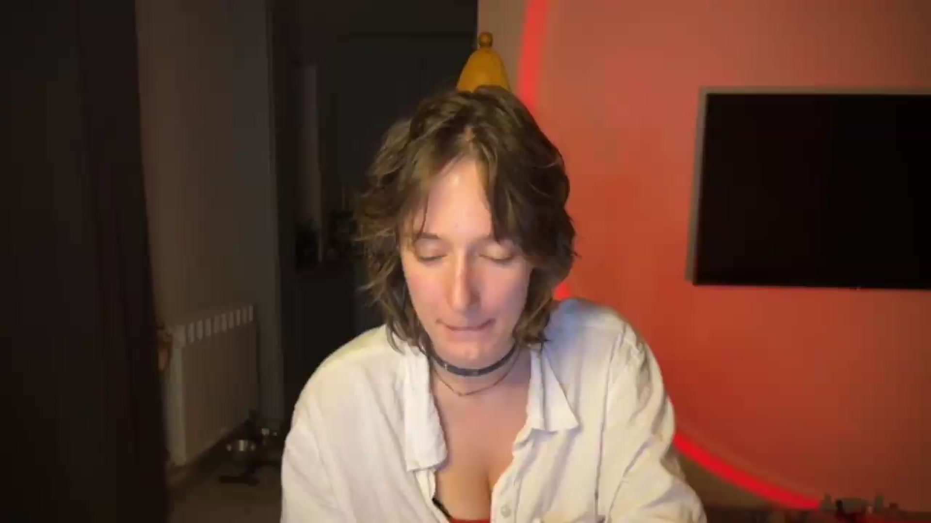 Gallery image thumbnail from LoooneyTunes's myfreecams stream on, 07/02/2026, 22:05 image 18 of 20