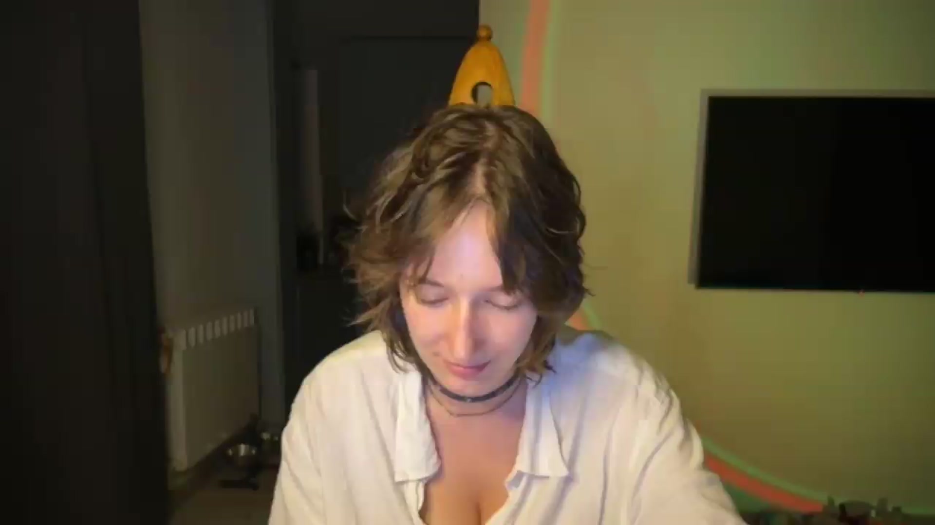 Gallery image thumbnail from LoooneyTunes's myfreecams stream on, 07/03/2026, 24:01 image 4 of 20