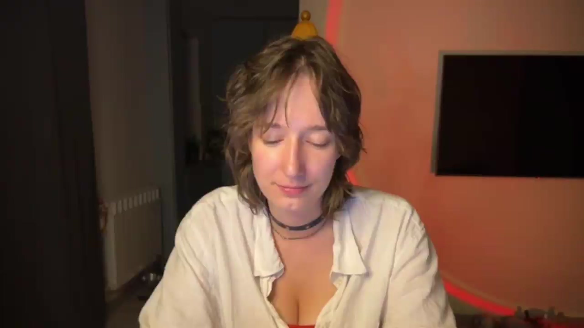 Gallery image thumbnail from LoooneyTunes's myfreecams stream on, 07/03/2026, 01:04 image 16 of 20