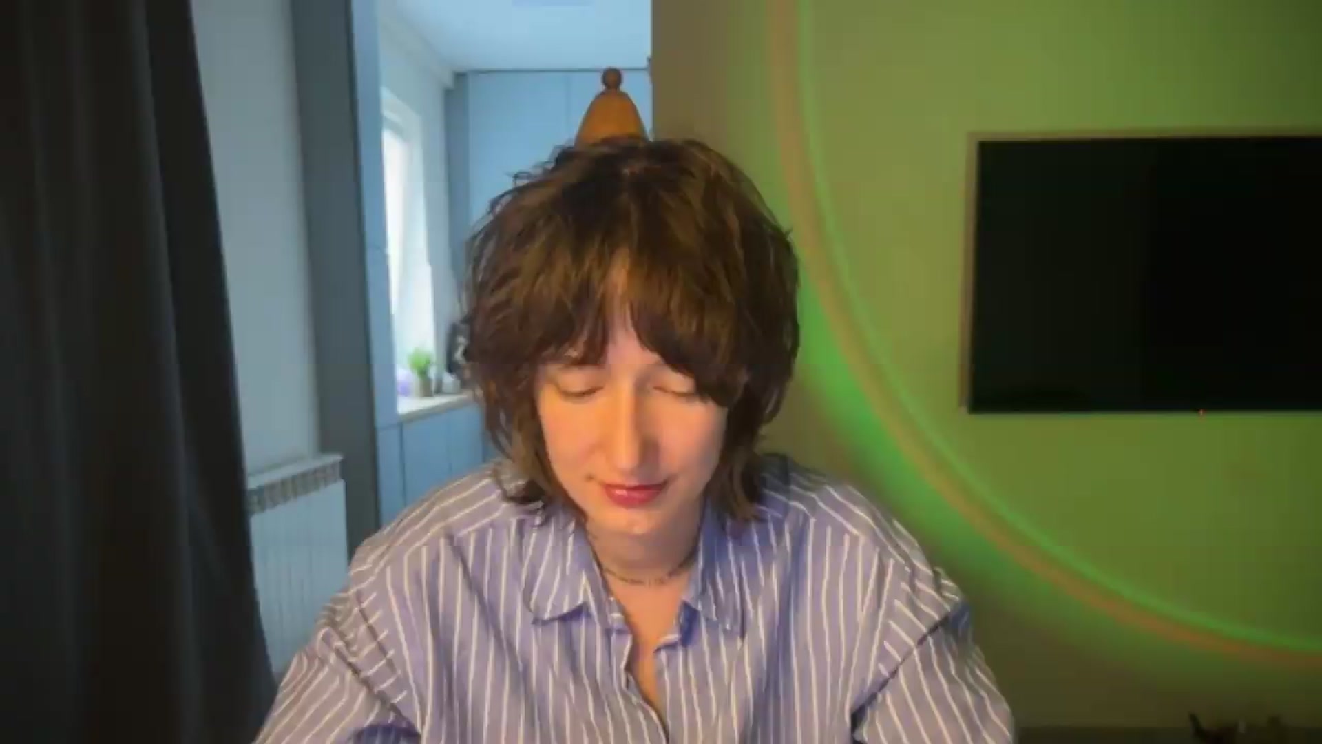 Gallery image thumbnail from LoooneyTunes's myfreecams stream on, 07/04/2026, 16:46 image 19 of 20