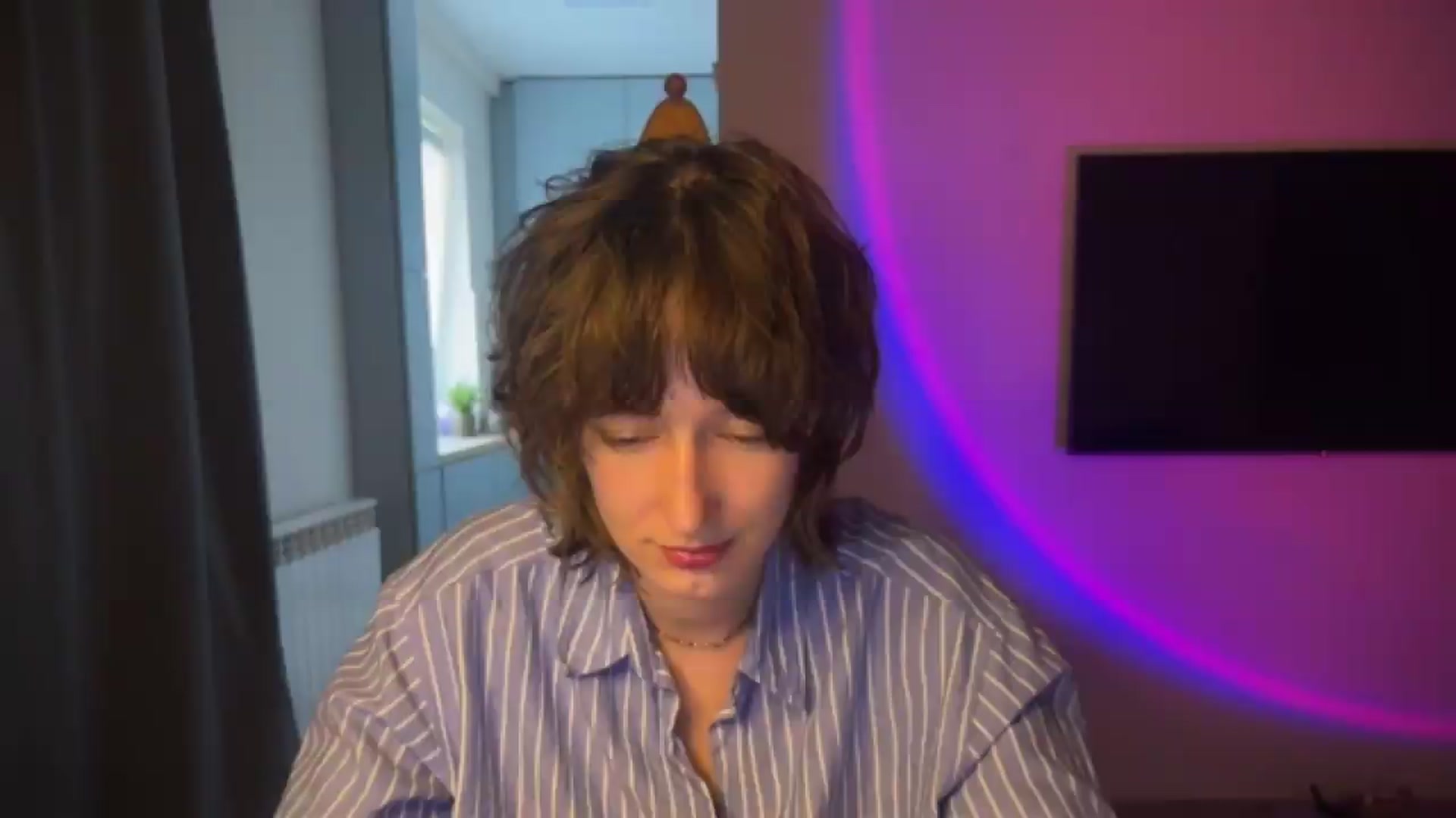 Gallery image thumbnail from LoooneyTunes's myfreecams stream on, 07/04/2026, 16:46 image 16 of 20