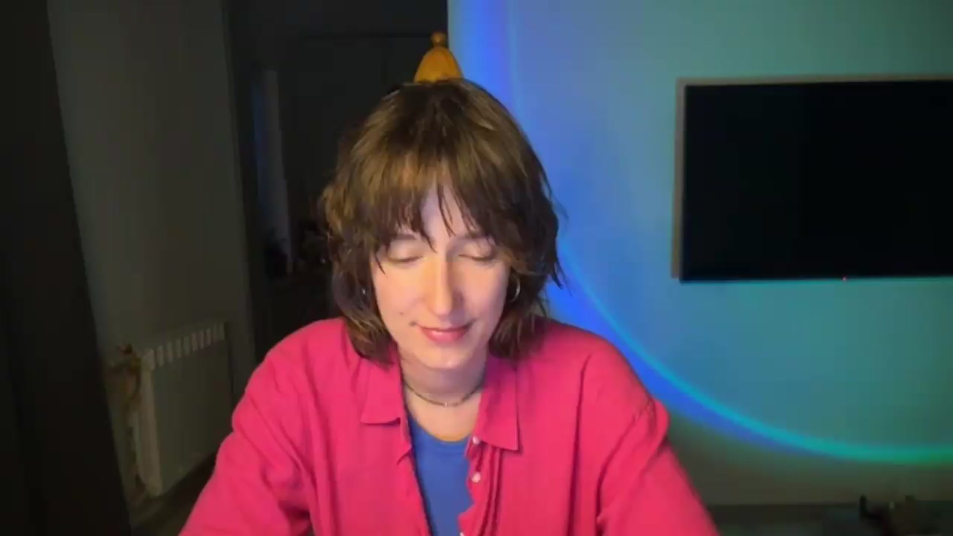 Gallery image thumbnail from LoooneyTunes's myfreecams stream on, 07/06/2026, 01:50 image 15 of 20
