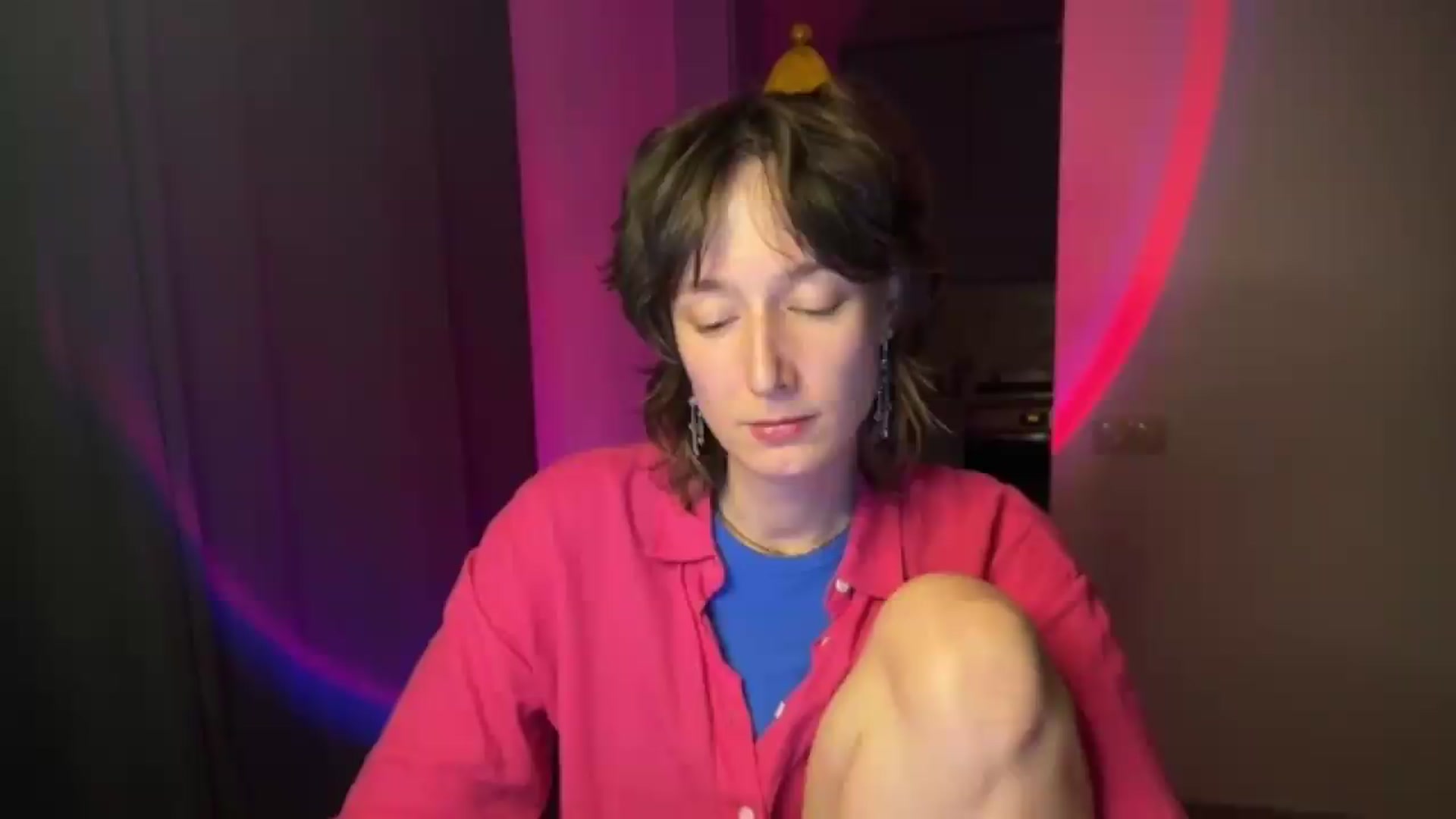 Gallery image thumbnail from LoooneyTunes's myfreecams stream on, 07/08/2026, 24:48 image 4 of 20