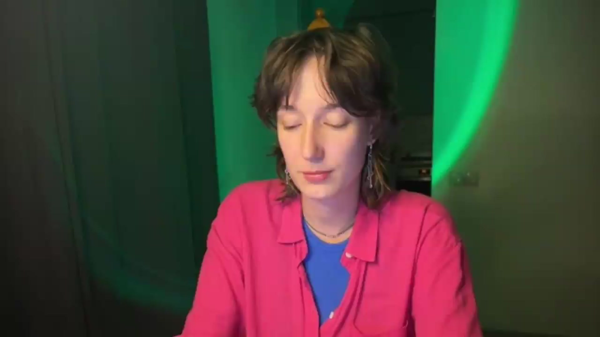 Gallery image thumbnail from LoooneyTunes's myfreecams stream on, 07/08/2026, 24:48 image 13 of 20